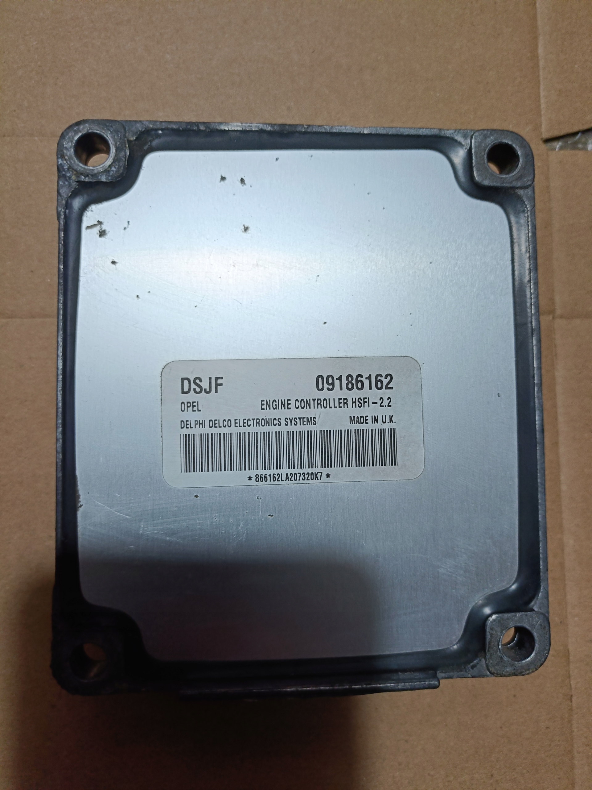 control unit of the engine Opel Vectra C 09186162 DSJF