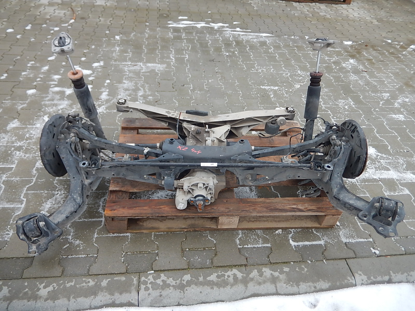 ЗАДНЯ ВІСЬ ПІДВІСКА БАЛКА BMW X2 2d X-ДРАЙВ