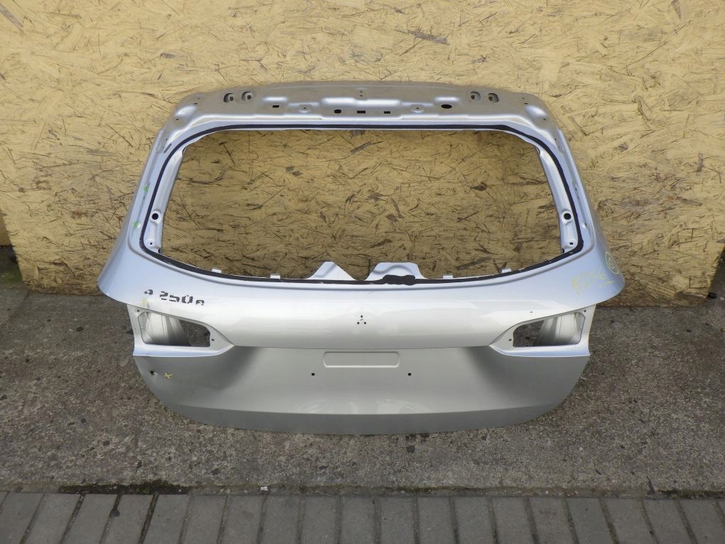 MERCEDES B KLASA 247 W247 18- boot doors