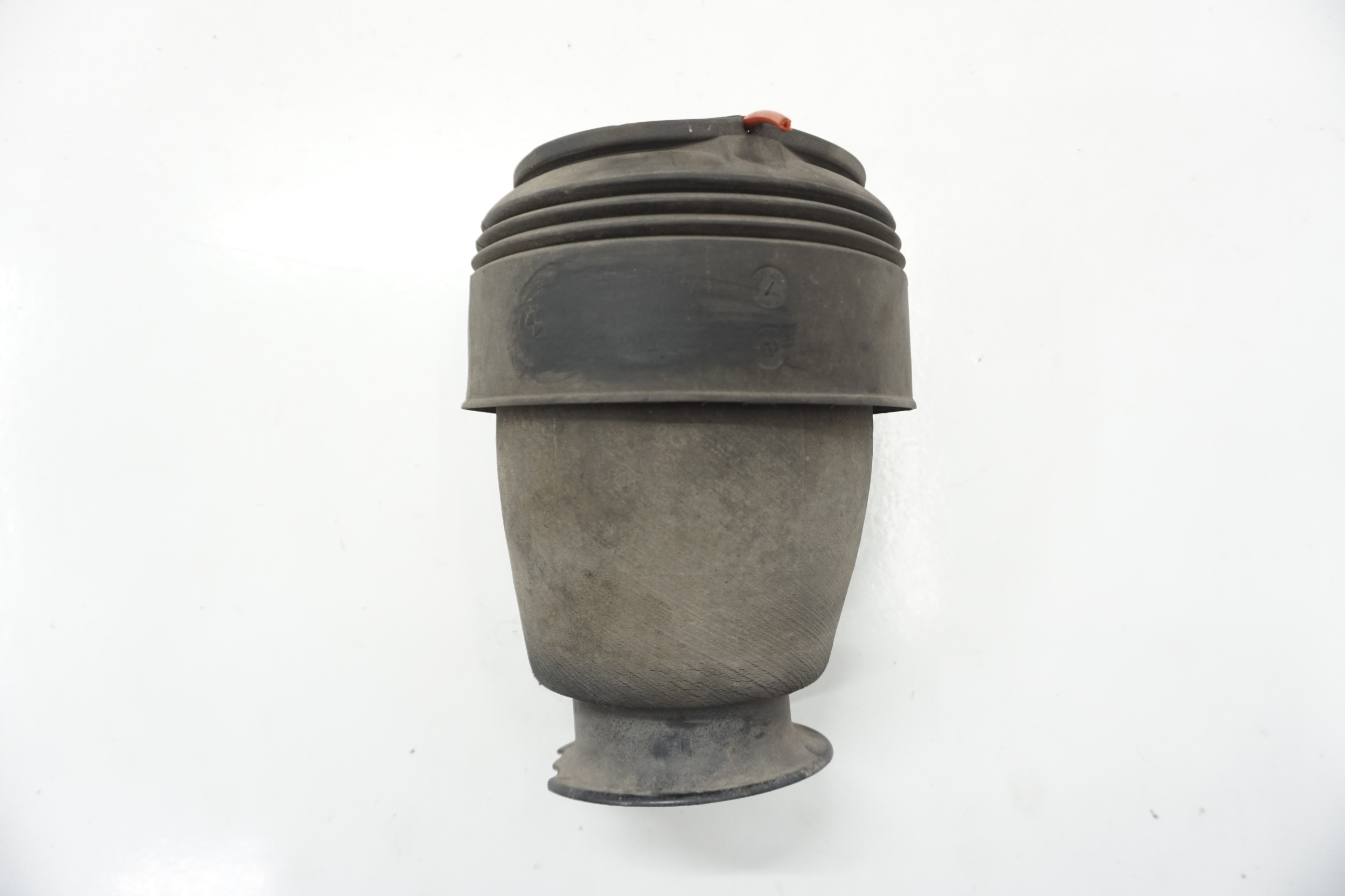 BMW 5 E61 подушка підвіски 104930-10