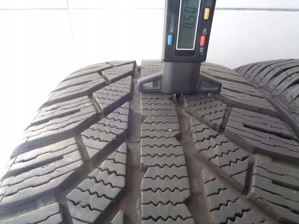 2x Zimowe SEMPERIT MASTER GRIP2 215/60R16 99H 8,5mm Model inny