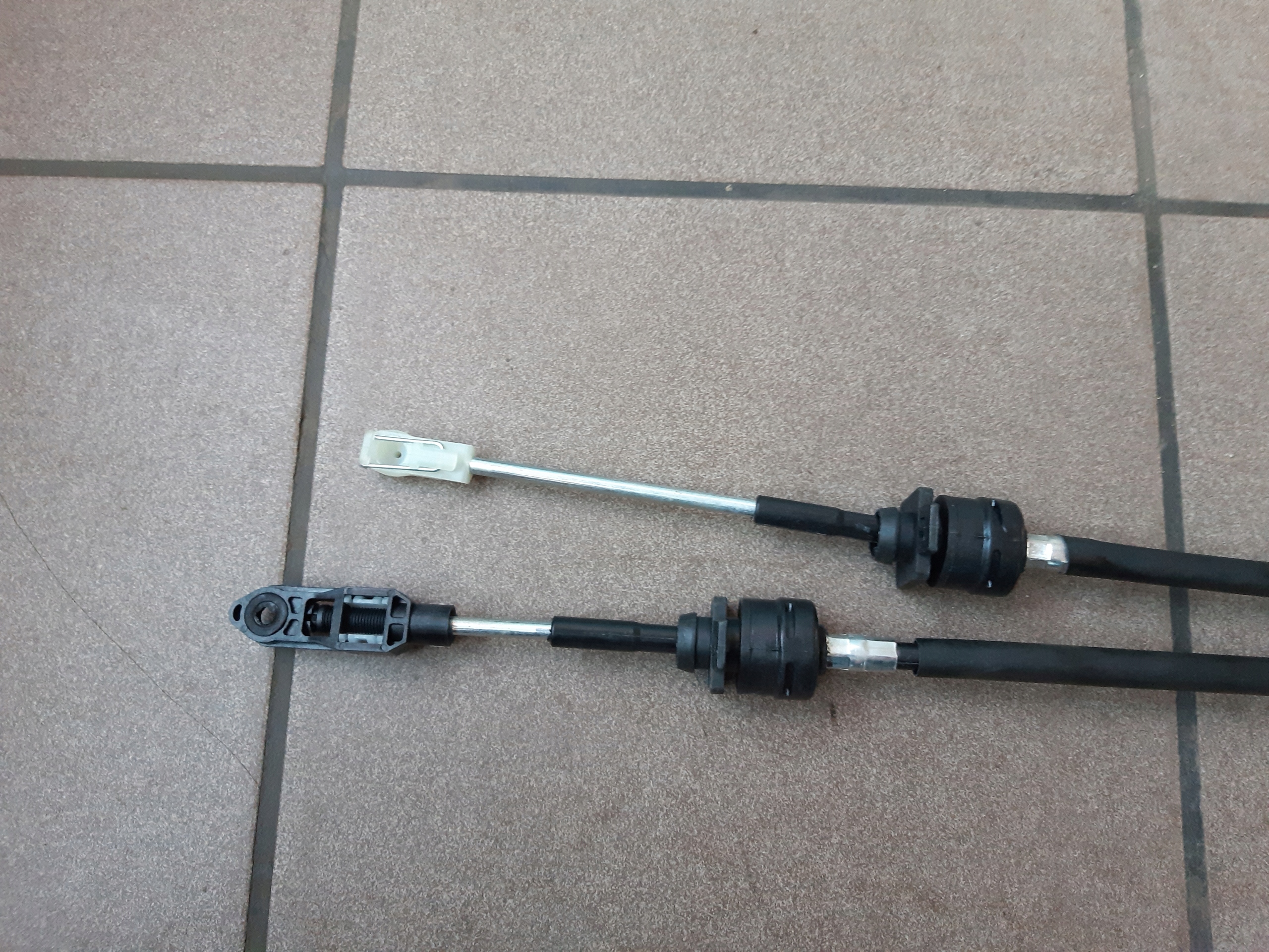 Linki zmiany biegów Suzuki Swift MK6 28300-73K00 Numer katalogowy części 28300-73K00