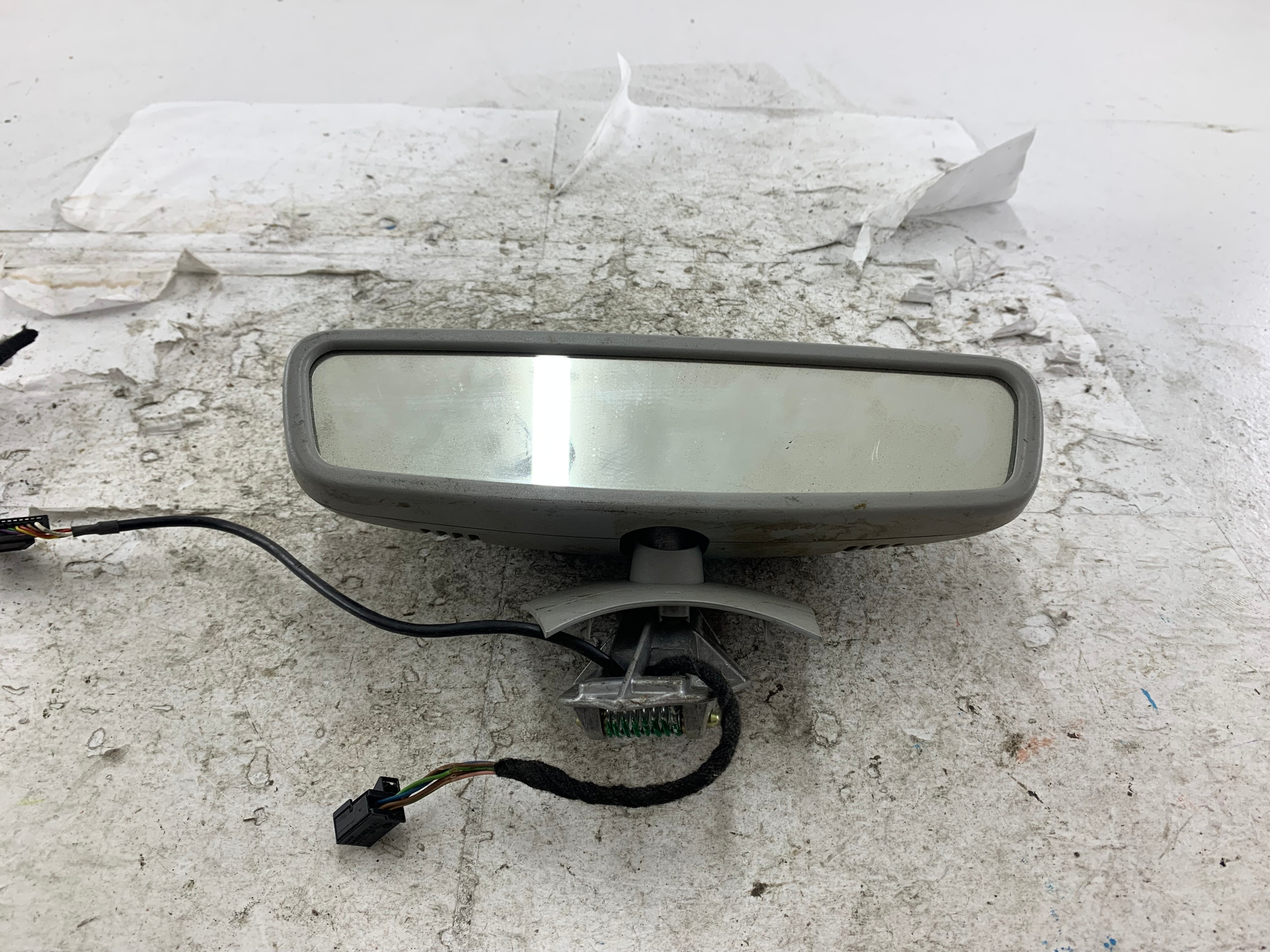 MERCEDES W211 rear-view mirror inner 2118110107