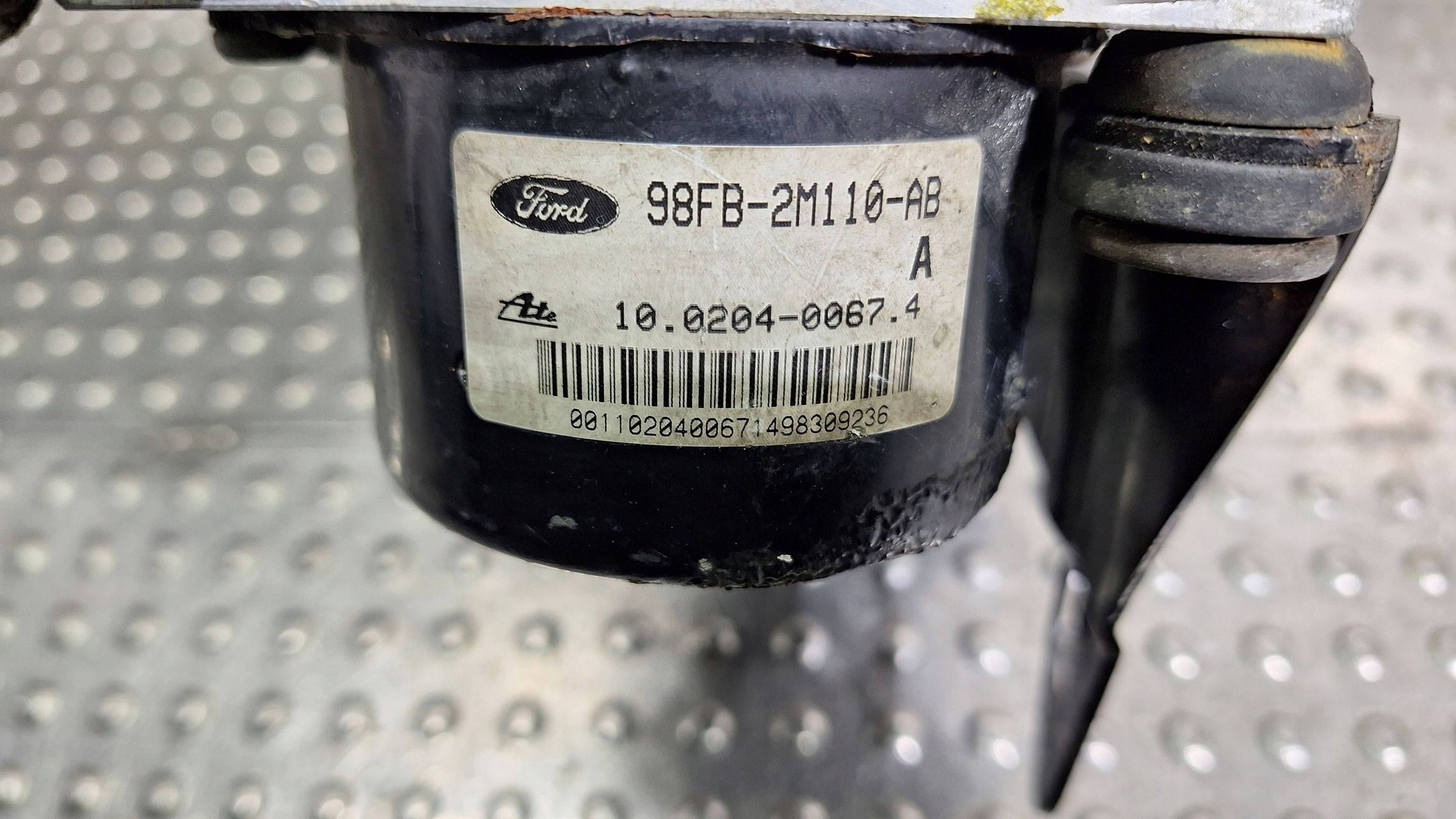 pump control unit ABS 98FB-2M110-AB 98FG-2C013-AB FORD ESCORT MK7 PUMA MK1