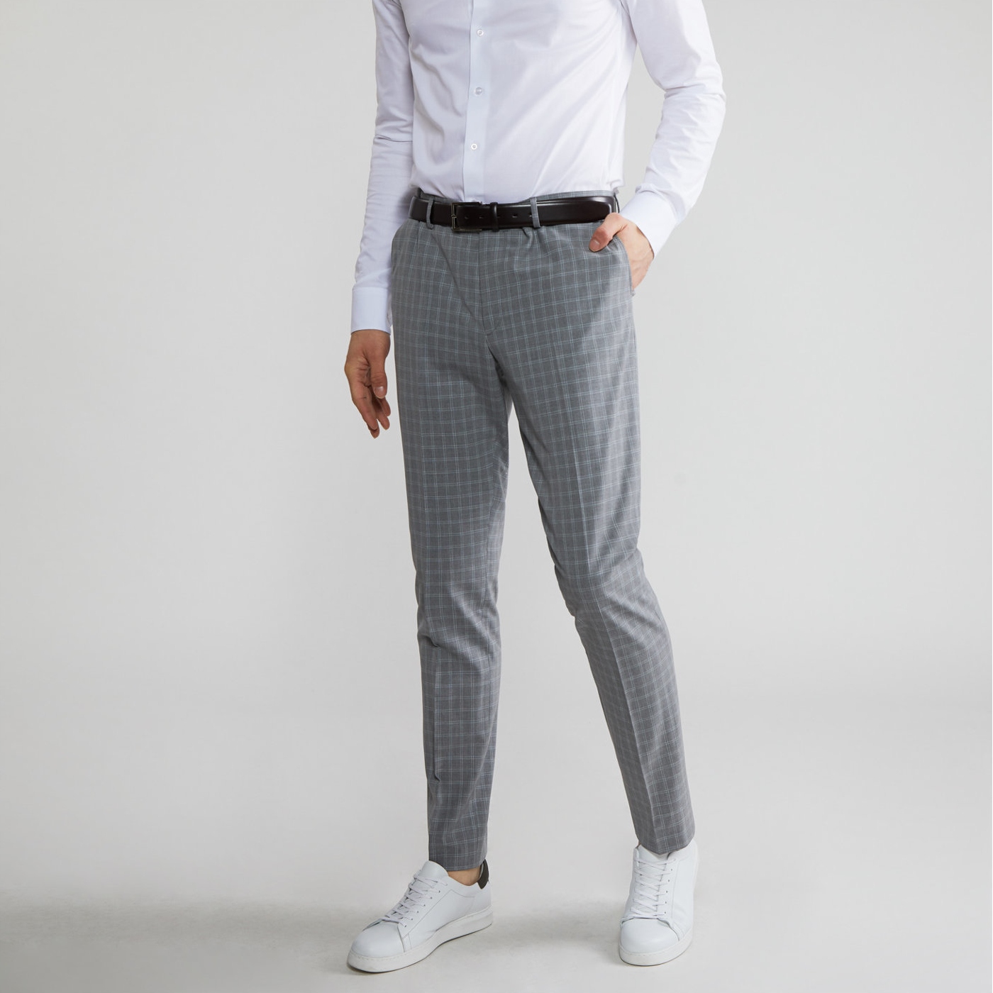 Pánské šedé návštěvní kalhoty Pako Lorente 170/80