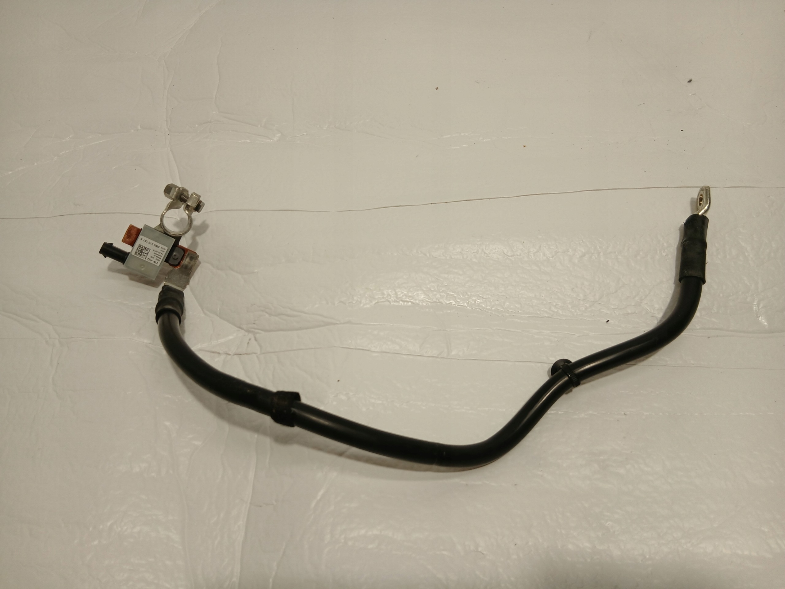 AUDI A4 Batteriemanagement Sensor MINUS 8W0915181A