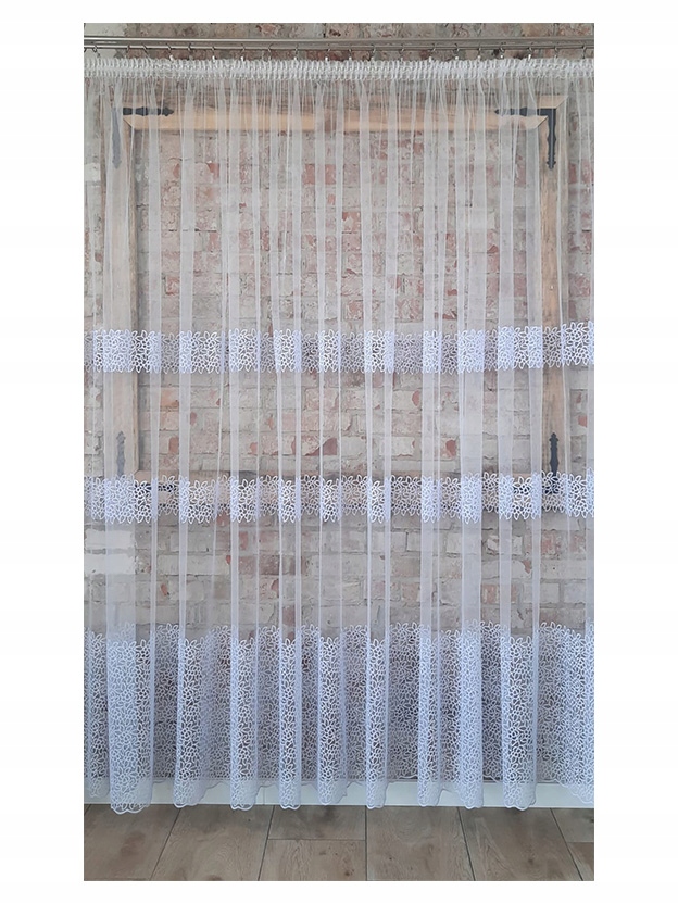 Hotová záclona 500 x 230 cm "3 pruhy kvety"