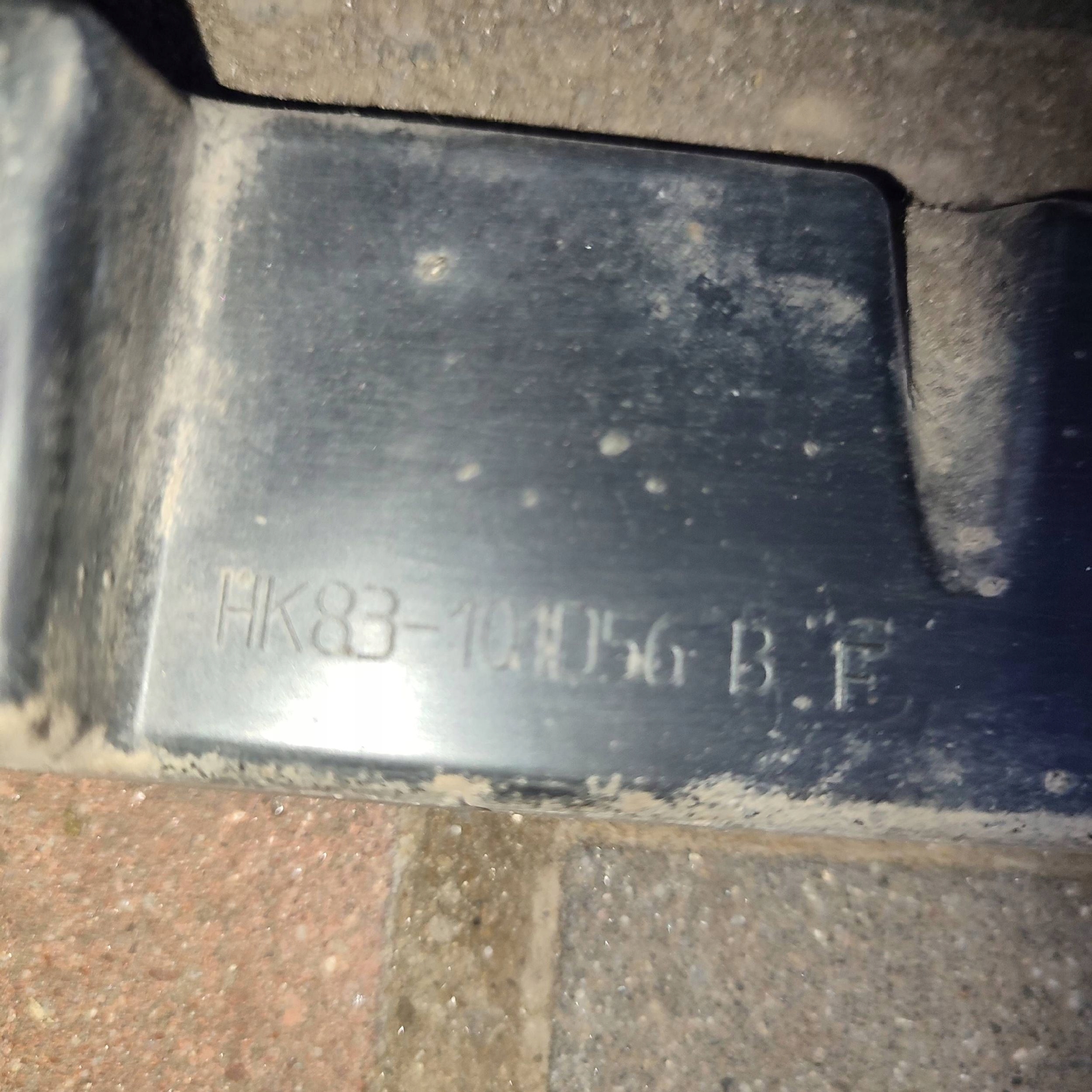 moulding threshold right side Jaguar F-Pace HK83101D56B