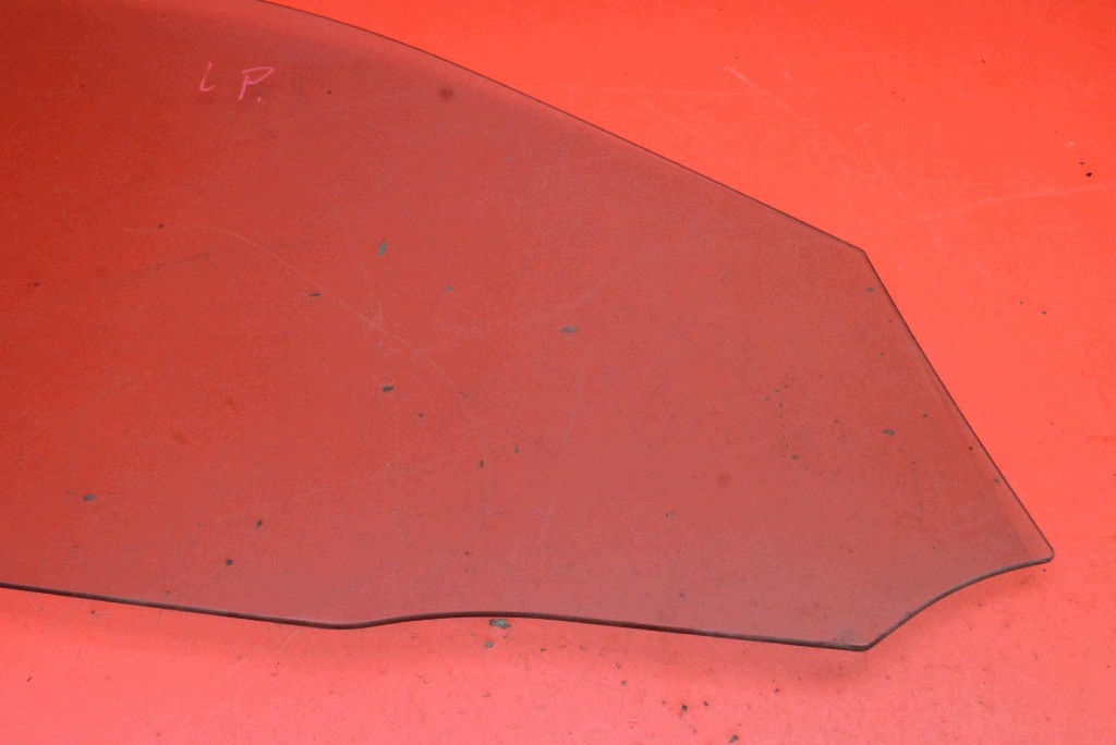 window side left front front MERCEDES C-KLASA W204 07-14