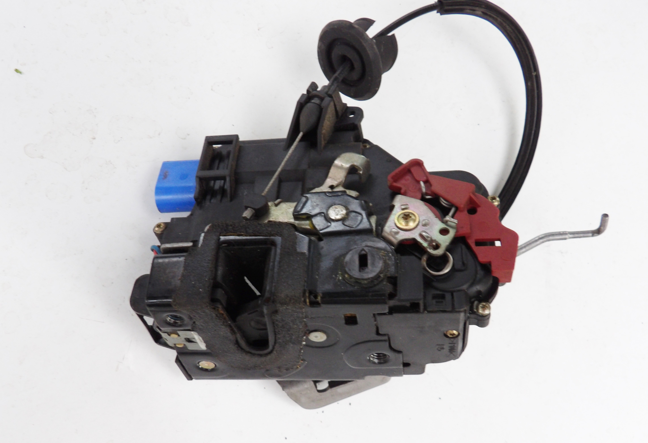 AUDI A8 D3 lock door right rear part