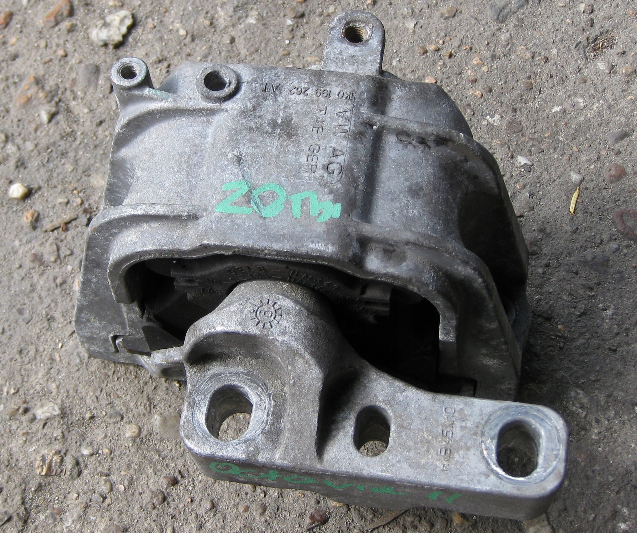 SKODA OCTAVIA II 2.0 TDI 06R holder engine mount 1K0199262AT
