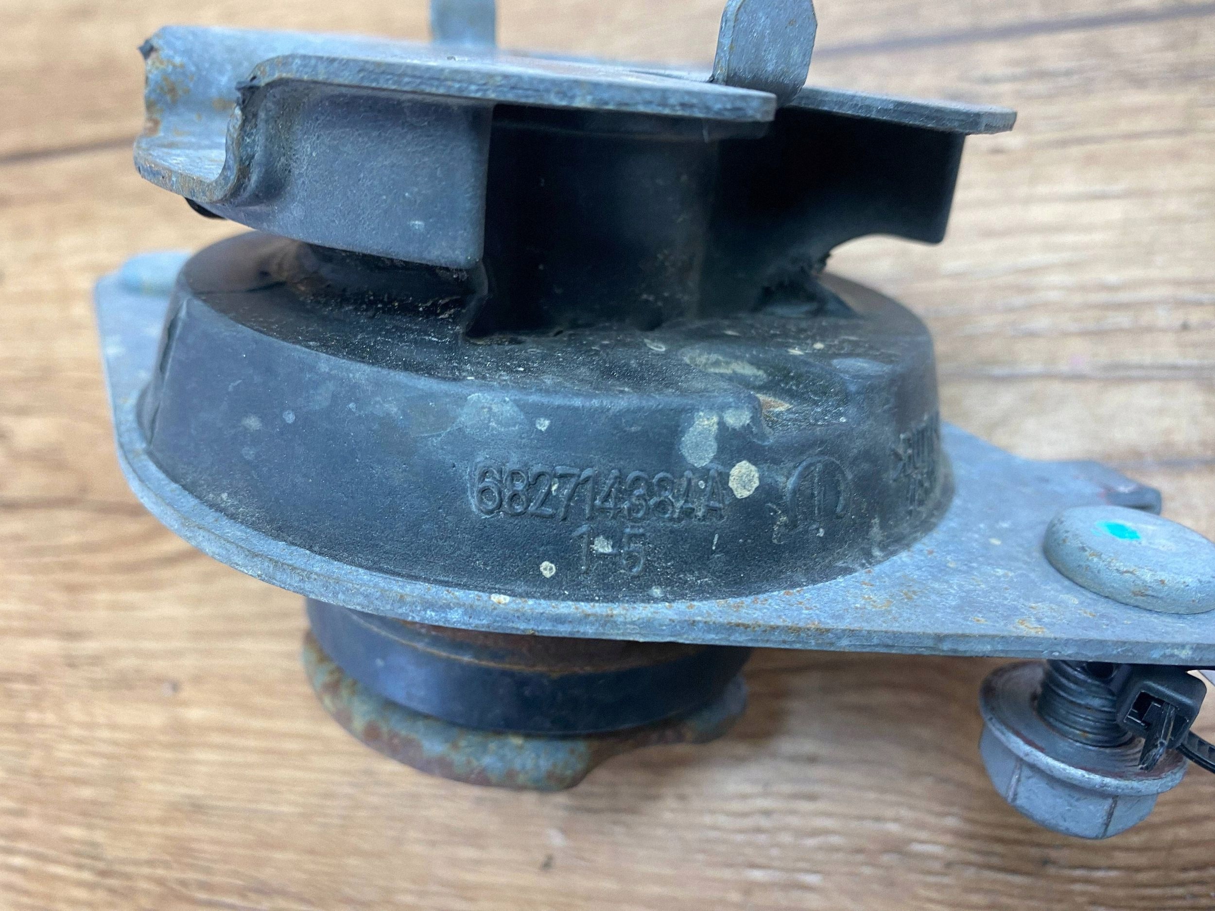 engine mount holder Ram 1500 DT 2019+