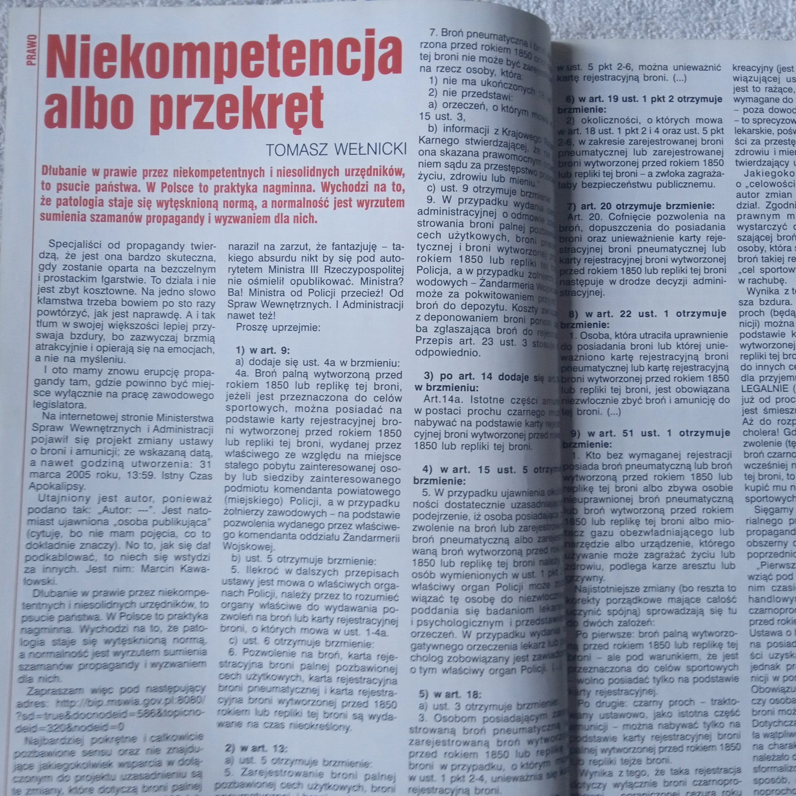 Przegląd strzelecki Arsenał nr 4(15) - maj 2005. Tytuł Przegląd strzelecki Arsenał.