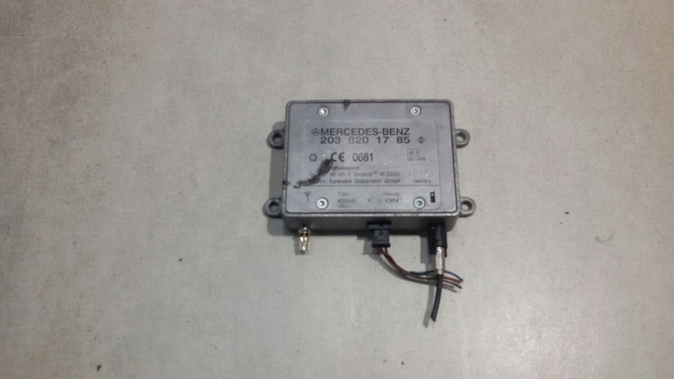 amplifier ANTENY MERCEDES ML W163 2038201785