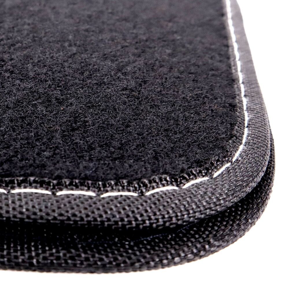 Dywanik do Samochodu Momo Arrow Uniwersalny Żółty Producent inny