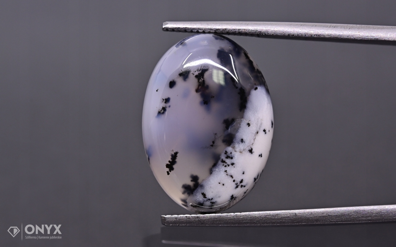 Dendritový achát z Turecka kabošon ovál 18x13 mm