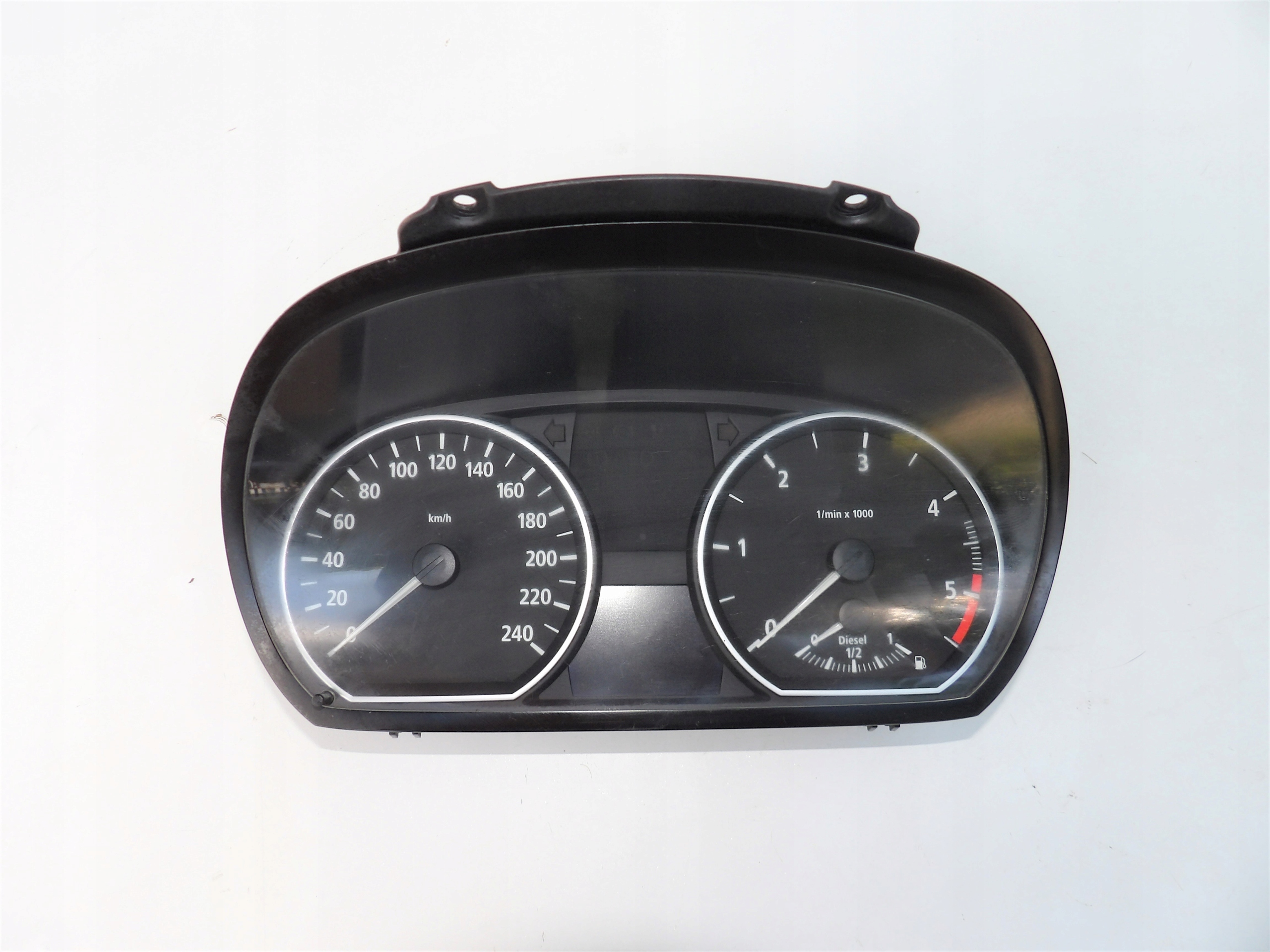BMW E87 E81 1 1.6 D dials DIESEL