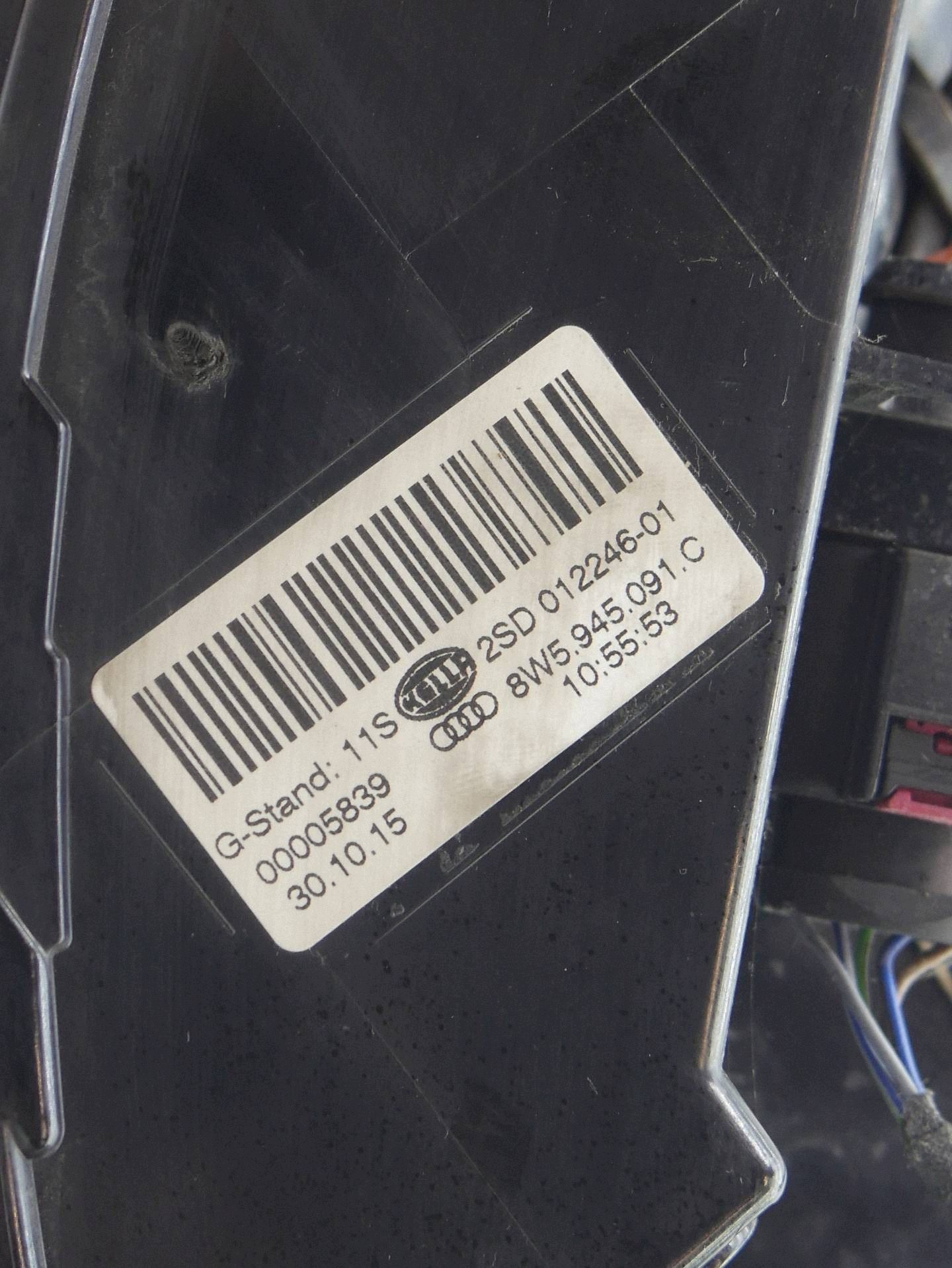 feu gauche arrière gauche arrière AUDI A4 S4 B9 8W berline 2015-2019 8W5945091C