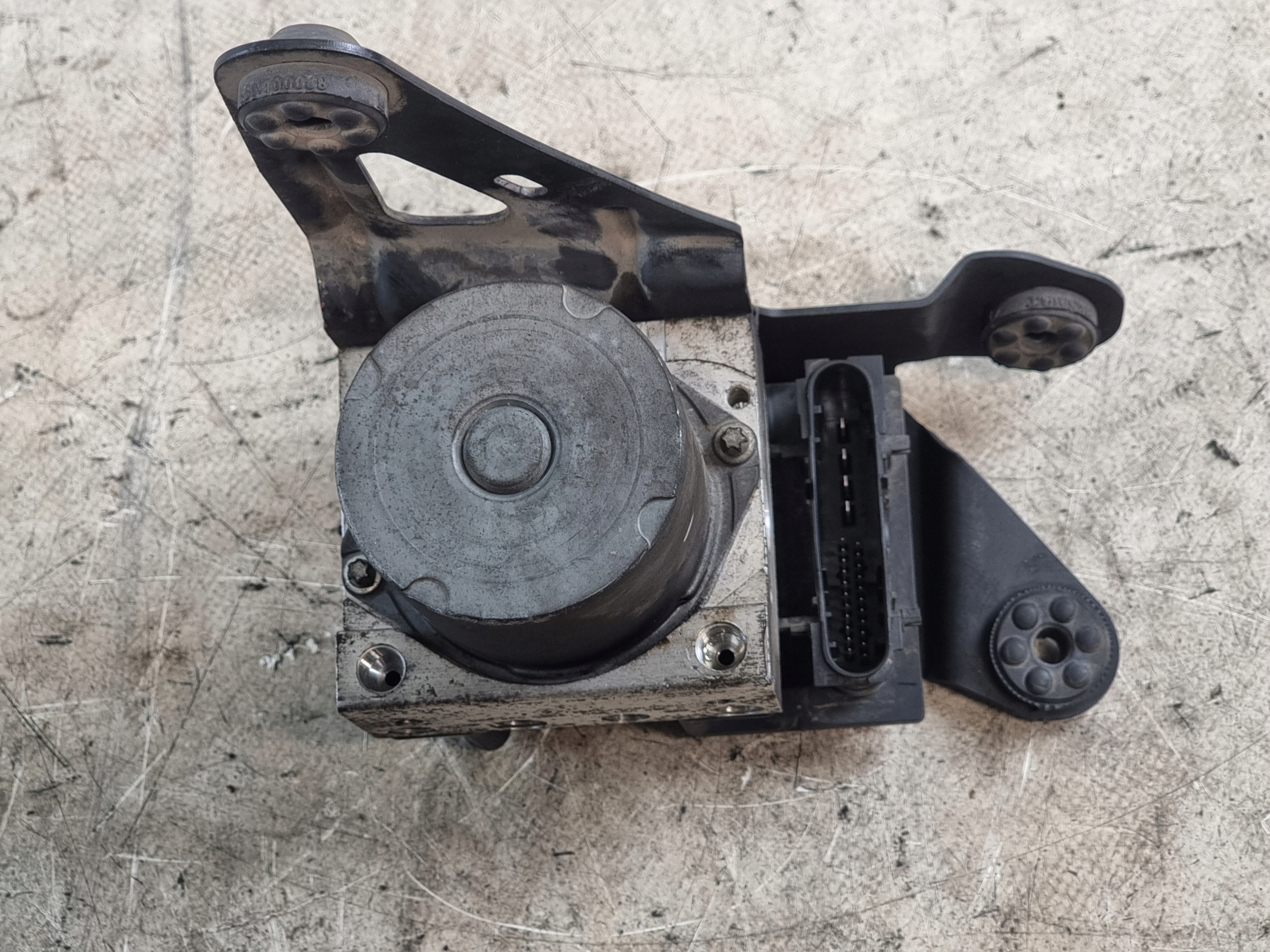 Pompa ABS OE 8200038695 RENAULT MEGANE II 03r