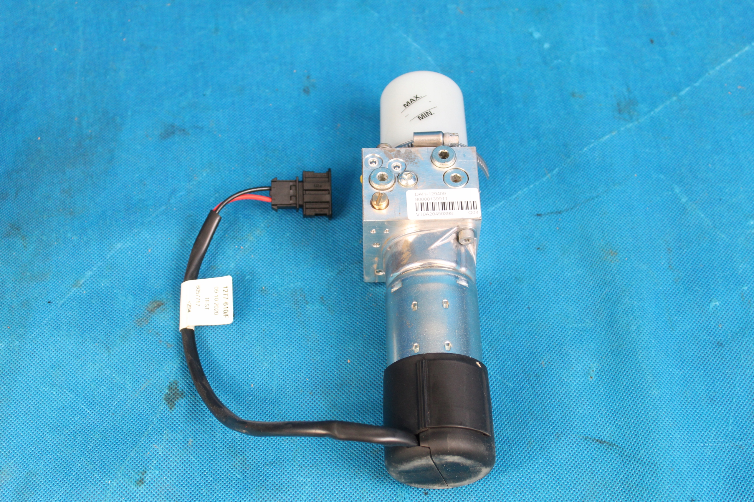 VW T-ROC CABRIO POMPA HYDRAULICZNA DACHU 2021R Numer katalogowy części 8P7871791A T-ROC