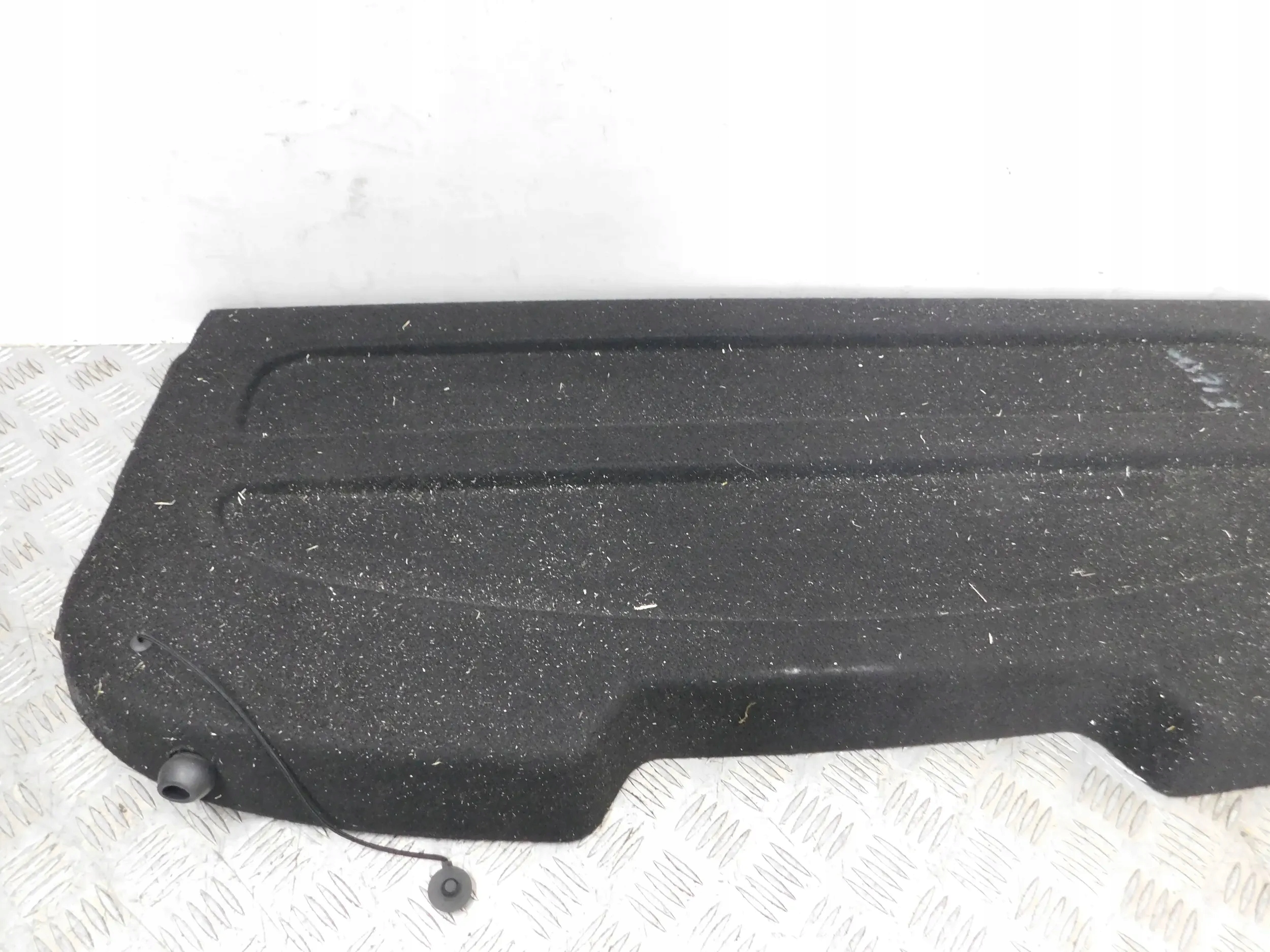 PÓŁKA TYLNA FORD FIESTA MK7 Producent części Ford OE