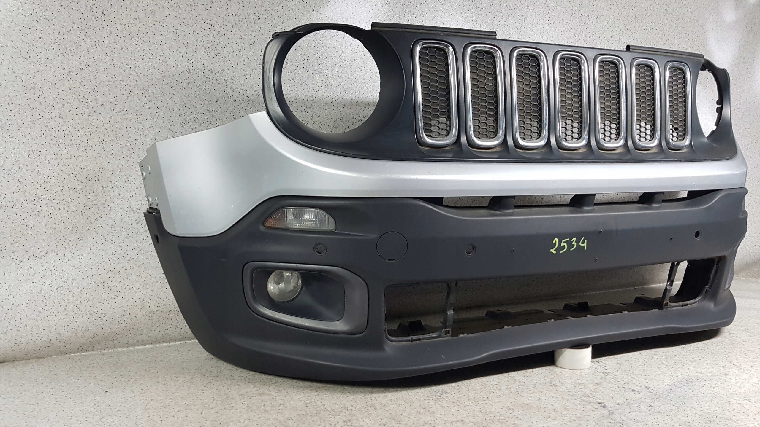 JEEP RENEGADE 2014 - bumper front 2534