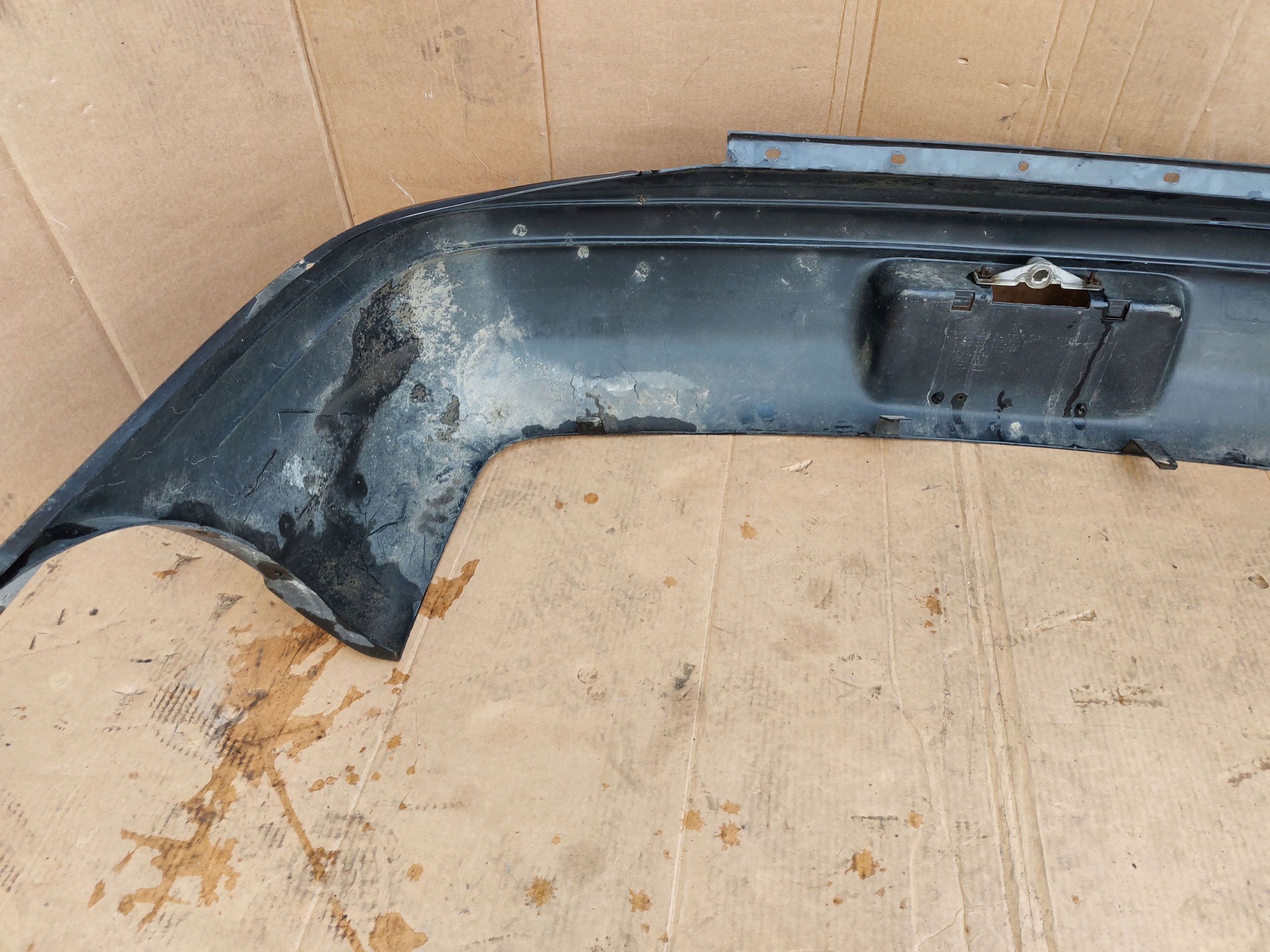 bumper rear CHRYSLER NEON and