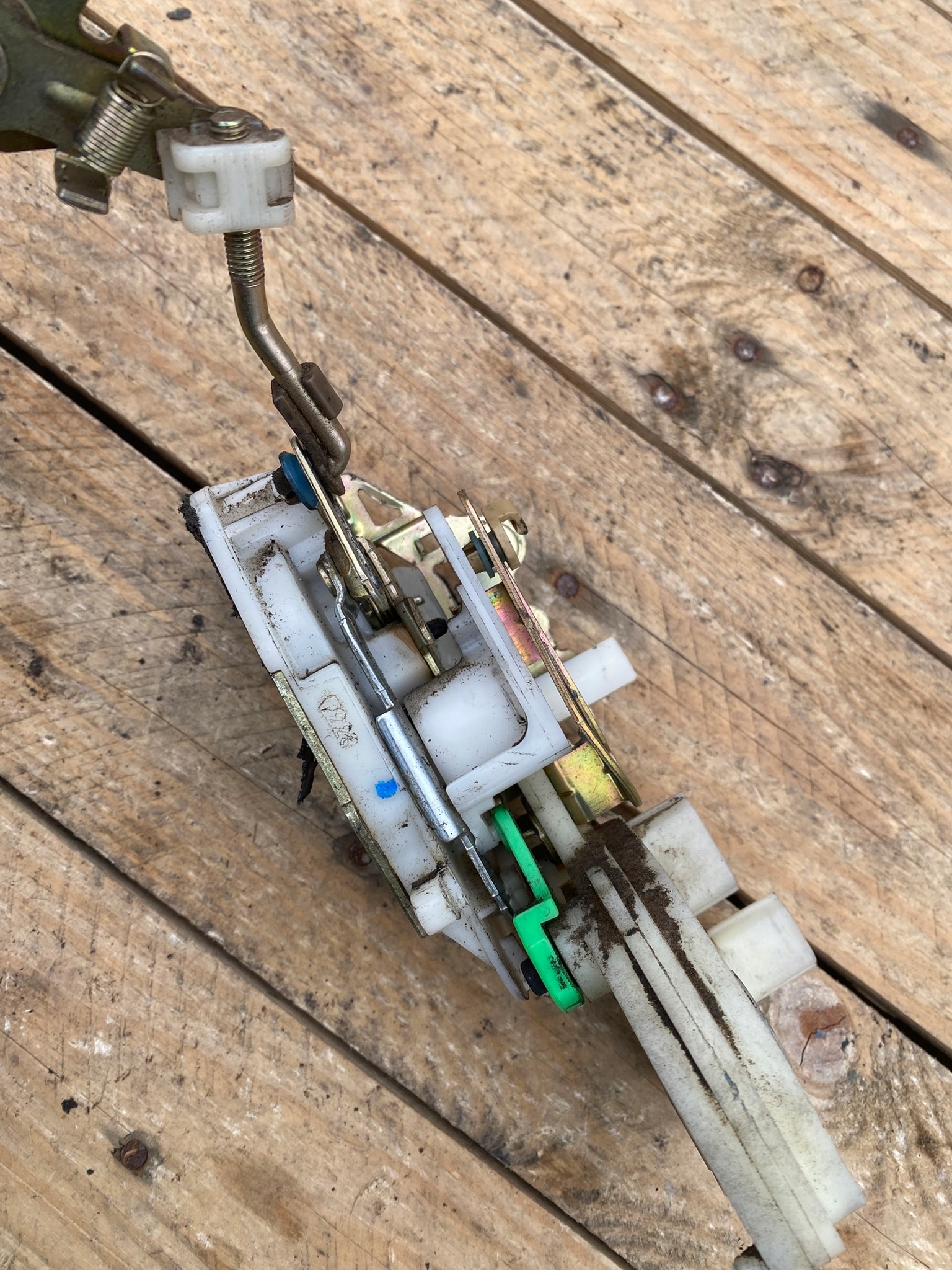 lock front right front honda cr-v