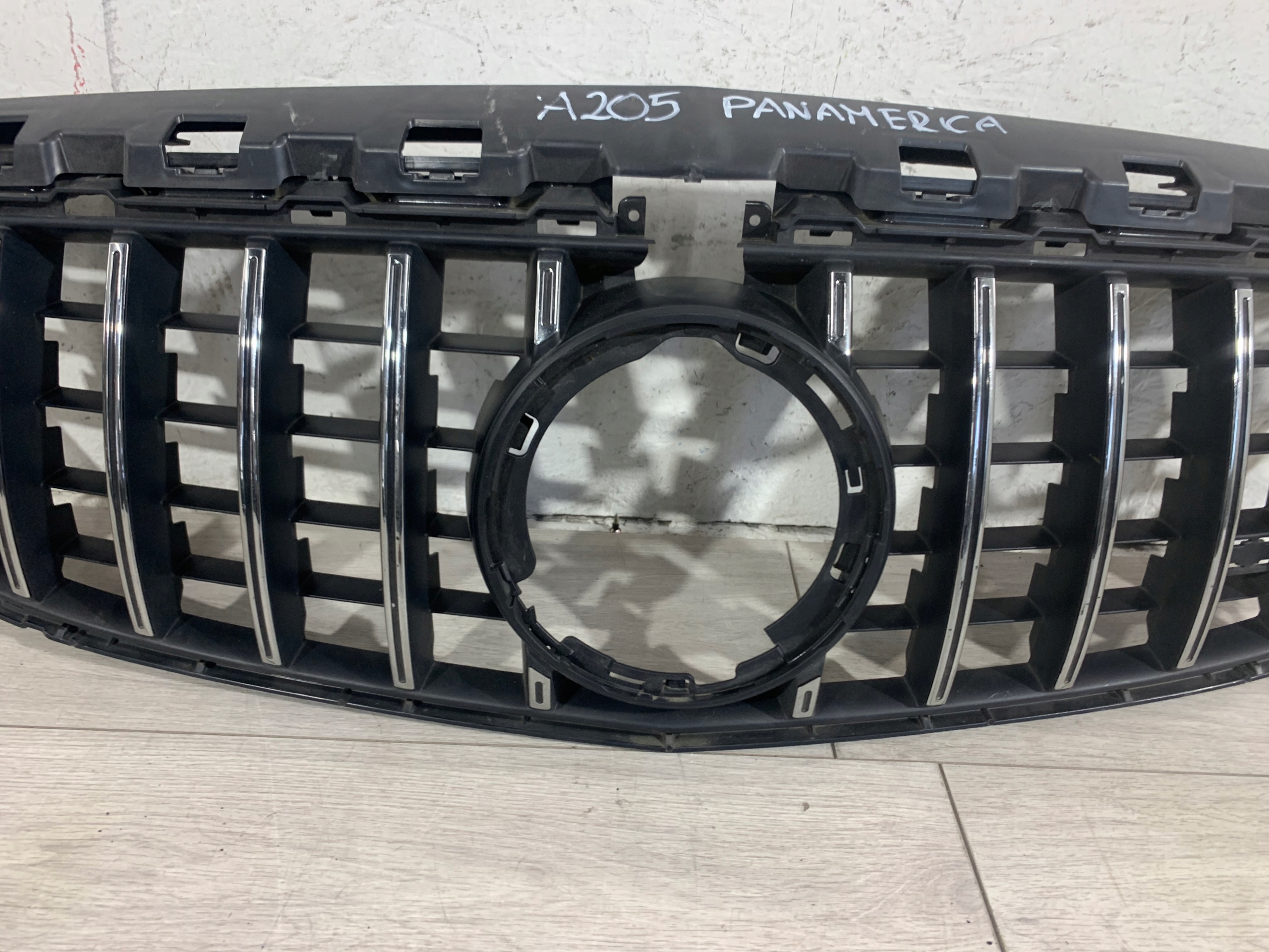 Mercedes-Benz C-Klasse W205 Kühlergrill FRONTGRILL Kühlergitter - Thumbnail 4