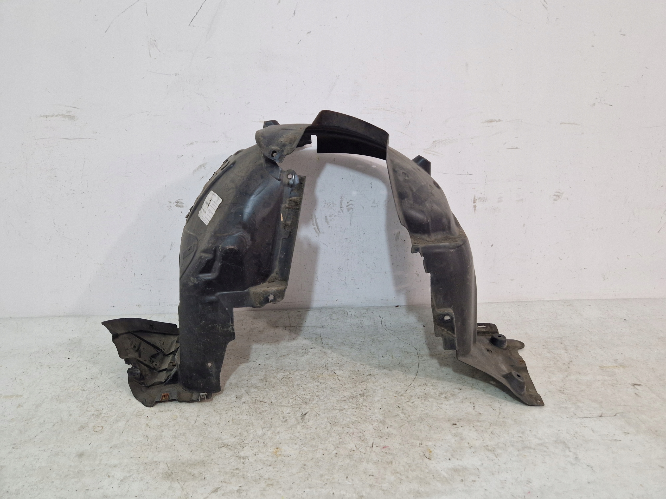 mudguard BMW X1 front right CZ. rear 51772990090 front 51772990820