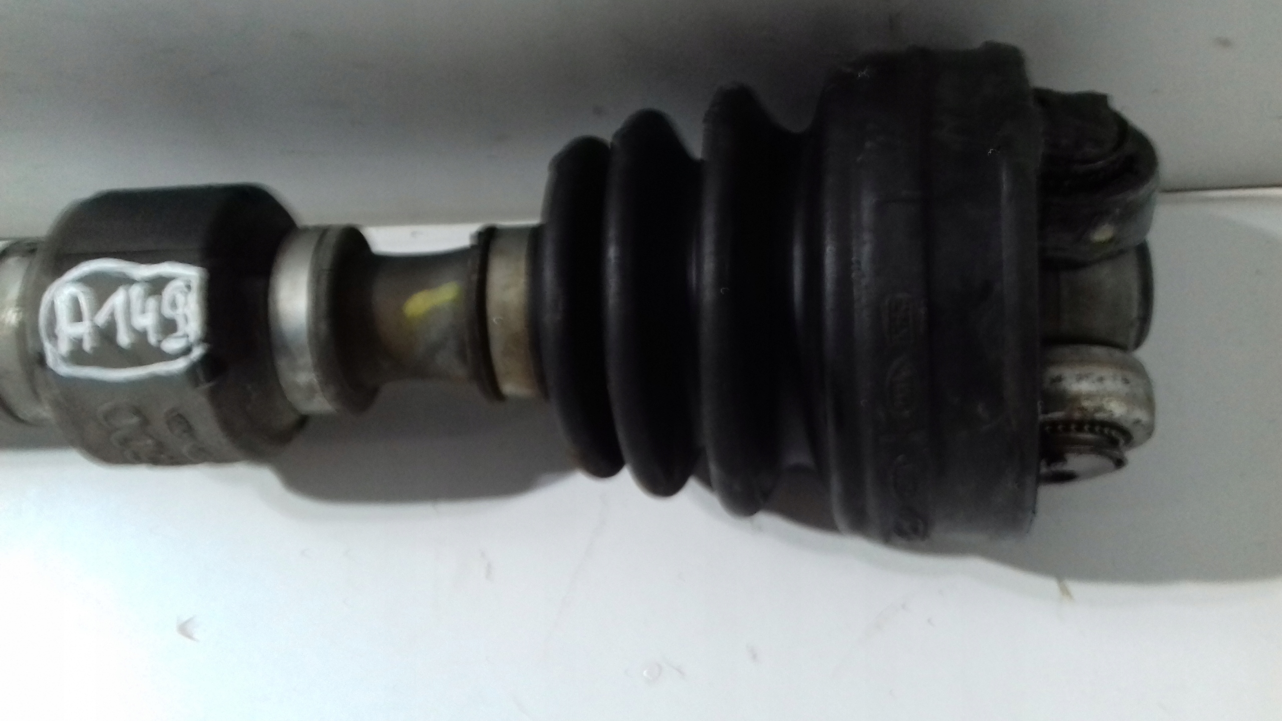 semi-axis HYUNDAI IX20 KIA VENGA left 49500-1K400