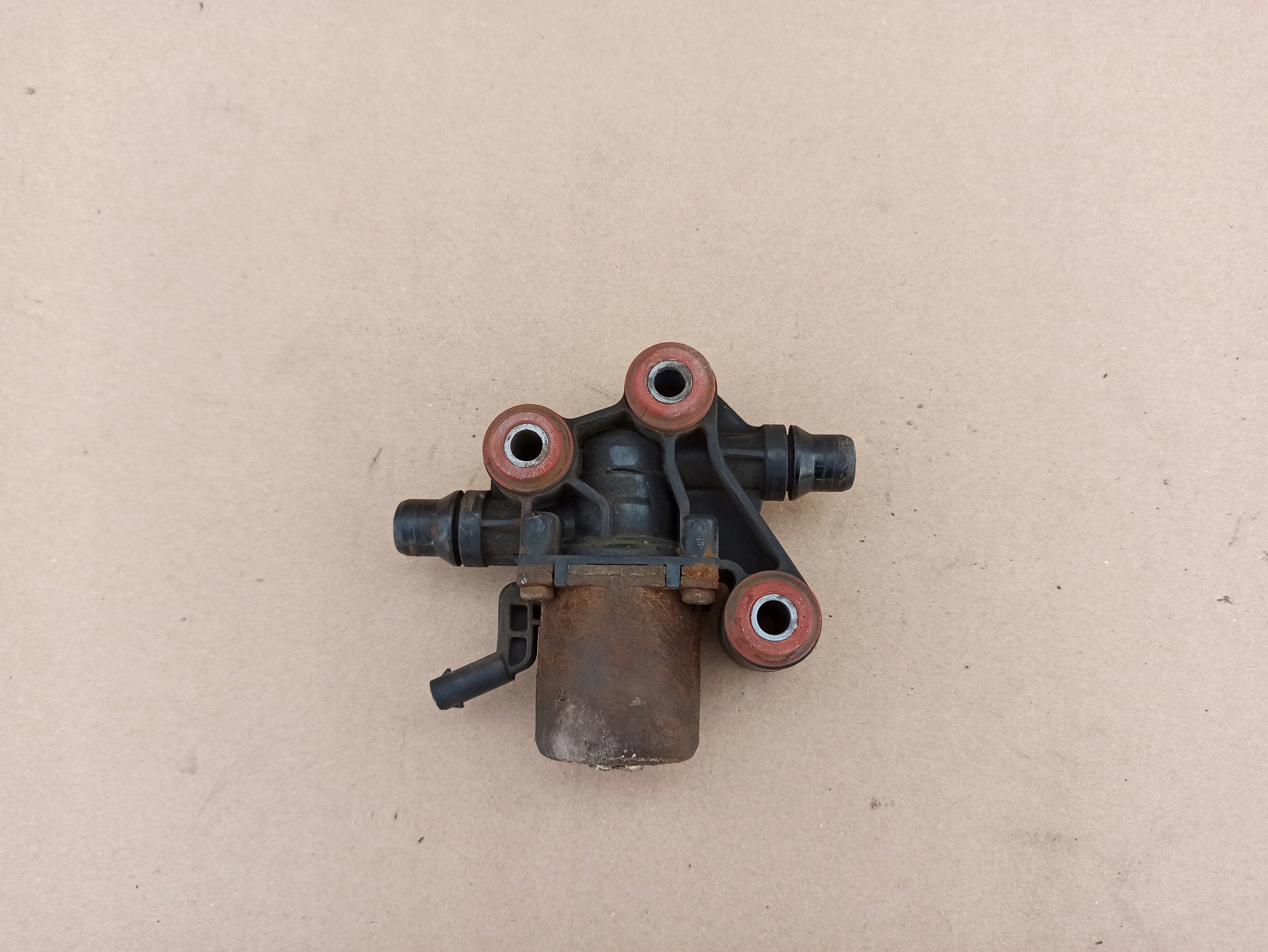 IVECO MAN DAF НАГРЕВАТЕЛЬНЫЙ КЛАПАН ADBLUE 4460913010