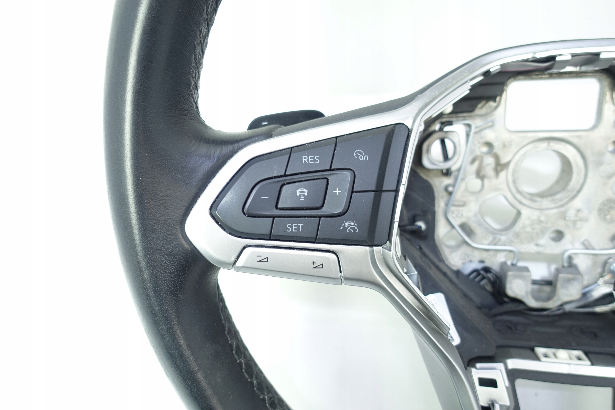 lenkrad VW GOLF VIII MULTIFUNKCJA 5H0419089ET