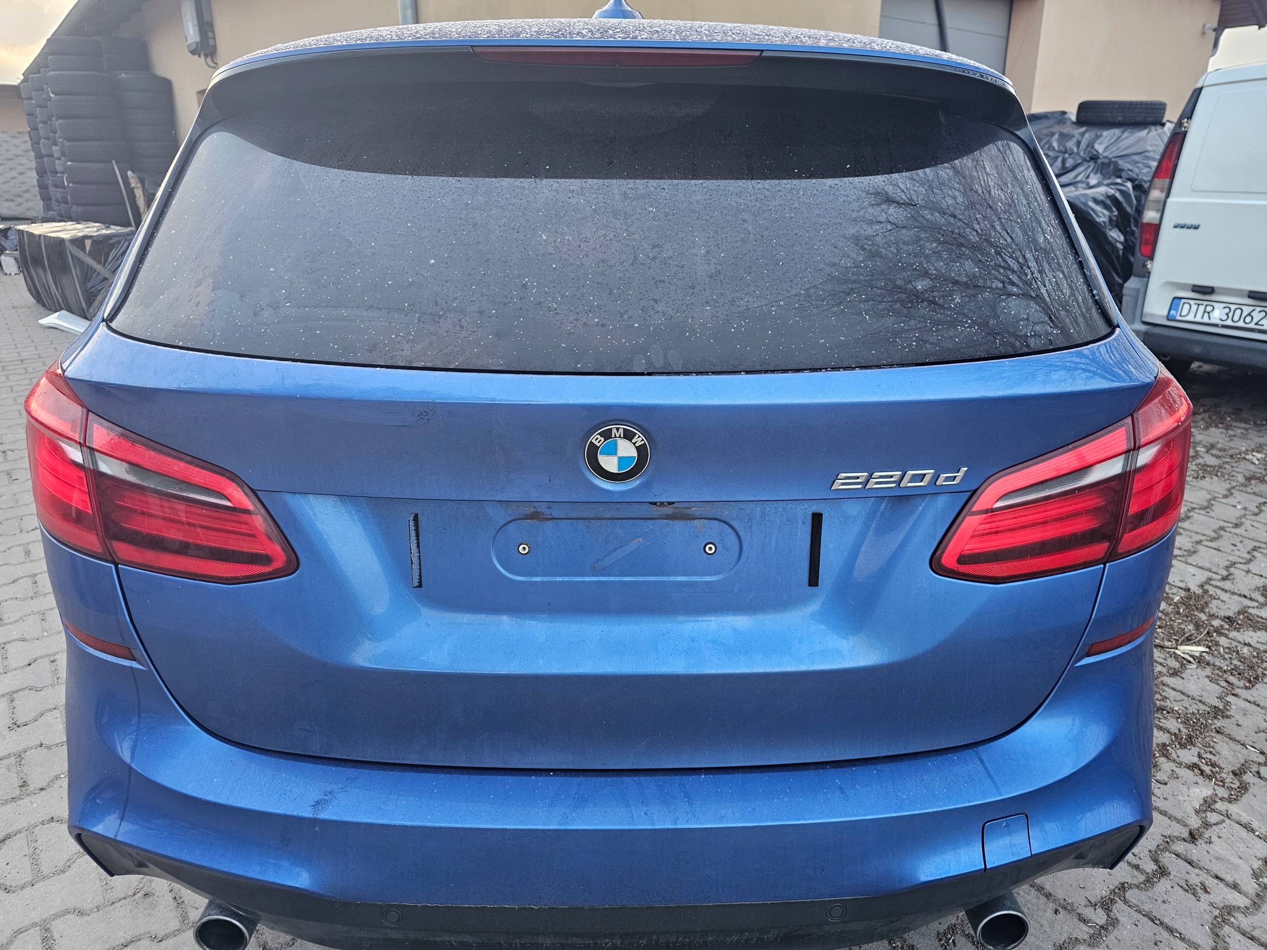 KLAPA TYLNA LAMPY TYLNE ZDERZAK BŁOTNIK ĆWIARTKA TYŁ BMW 2 F45 B45