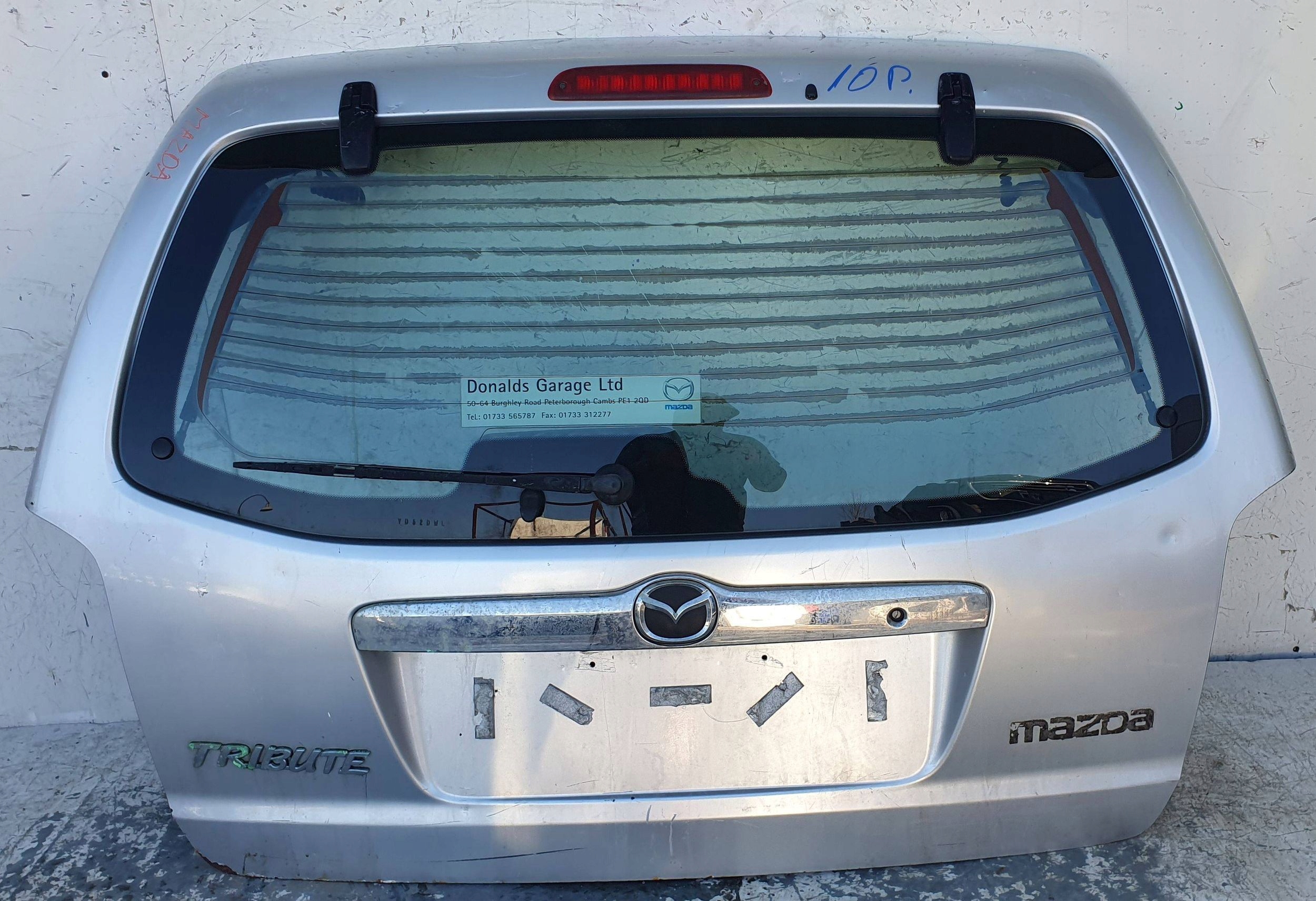 Mazda Tribute trunk door boot €