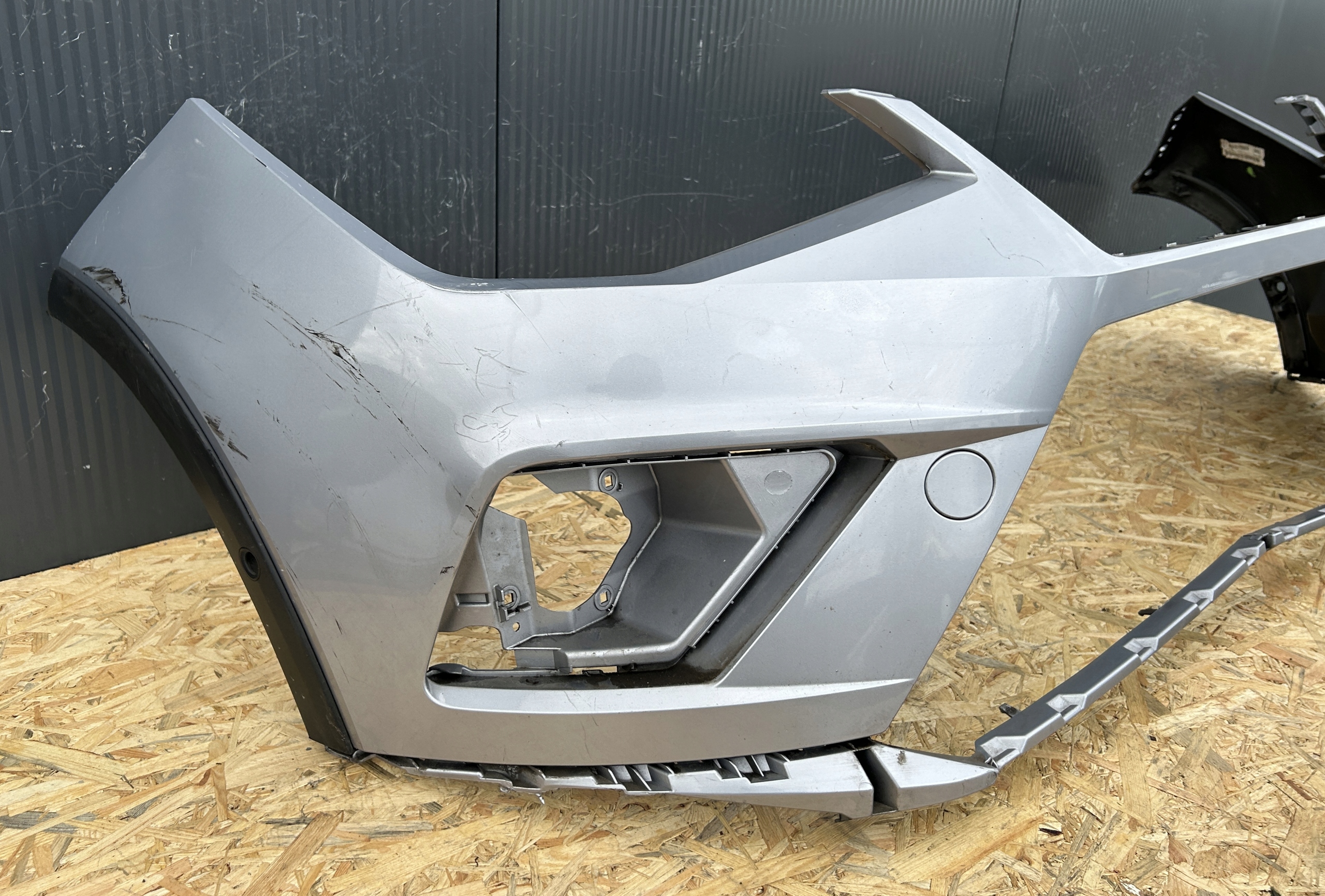 bumper front front SEAT ARONA 17