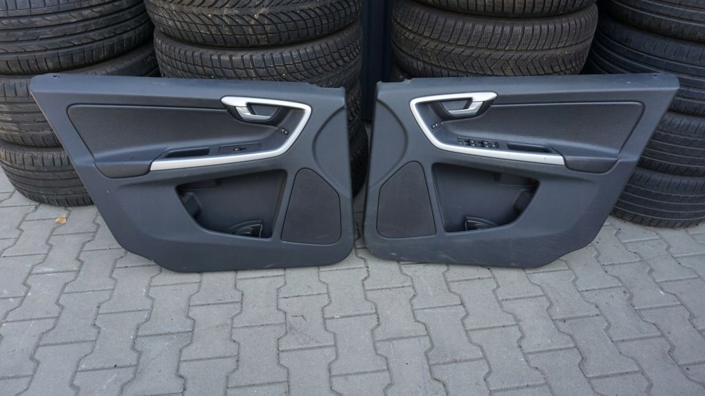 VOLVO XC60 - Sitze schwarze Leder