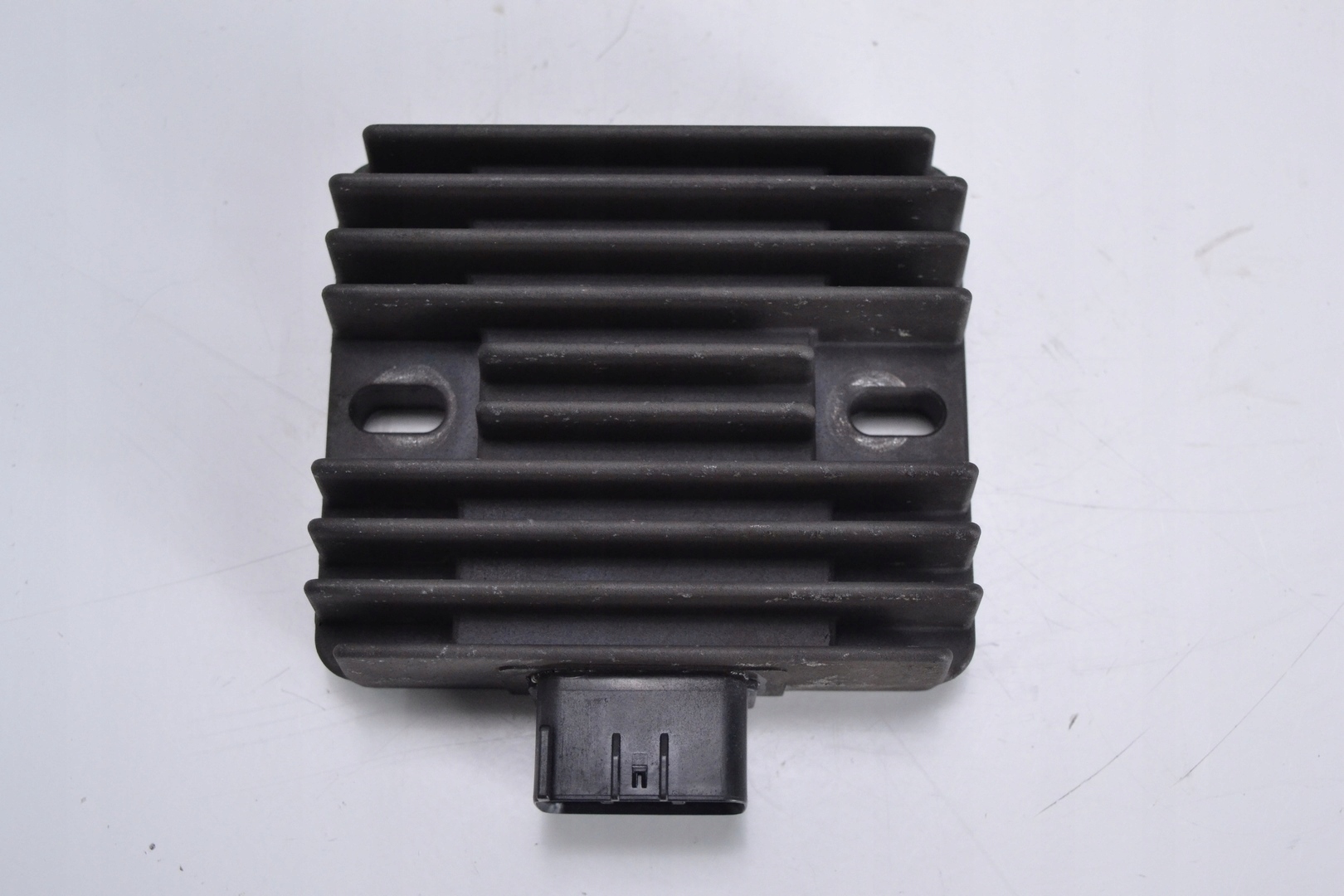 Regulator napięcia YAMAHA T-MAX 500 08-11