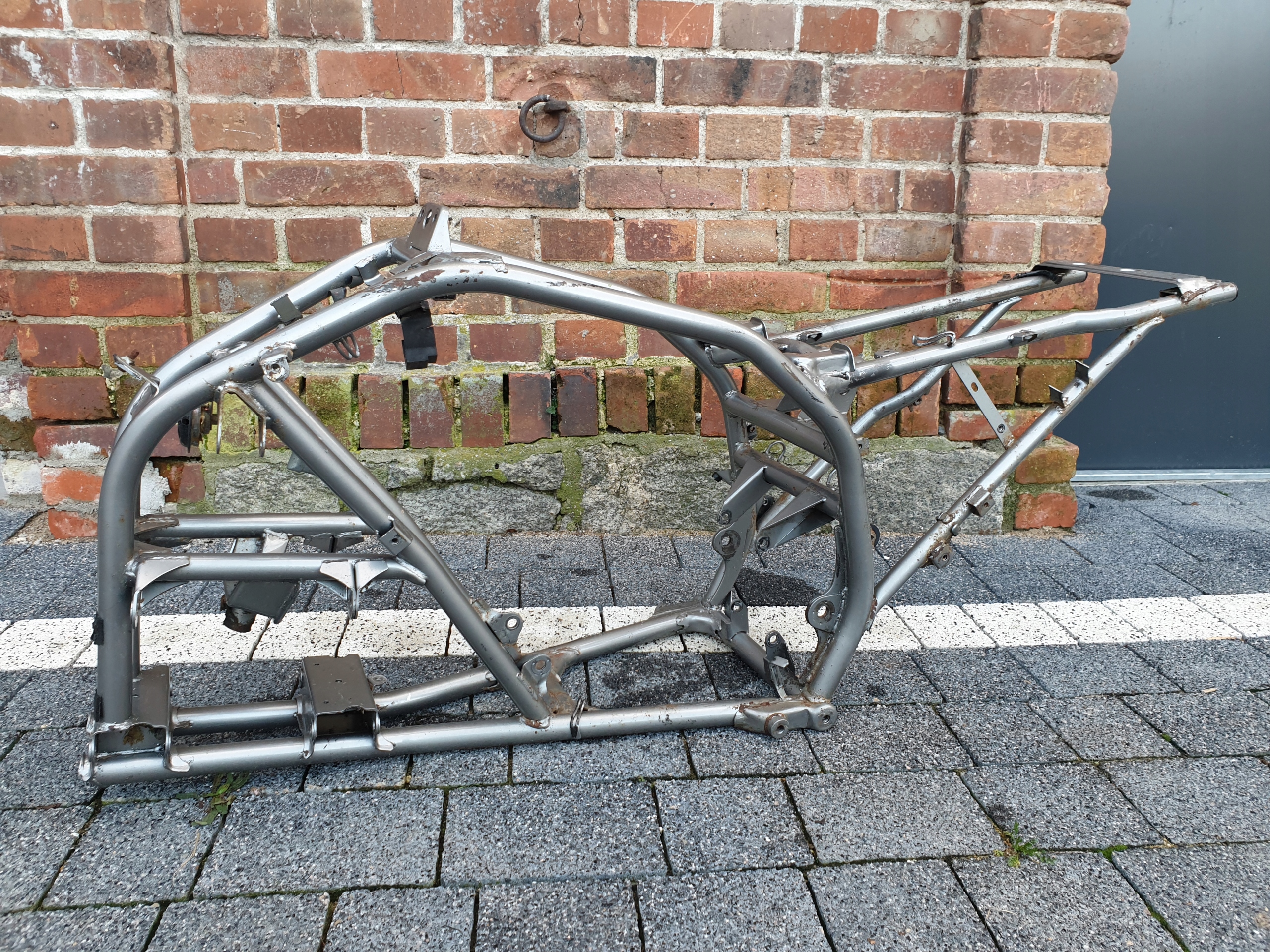 Ramabarossa250 - honda barossa 250 SMC прямий каркас