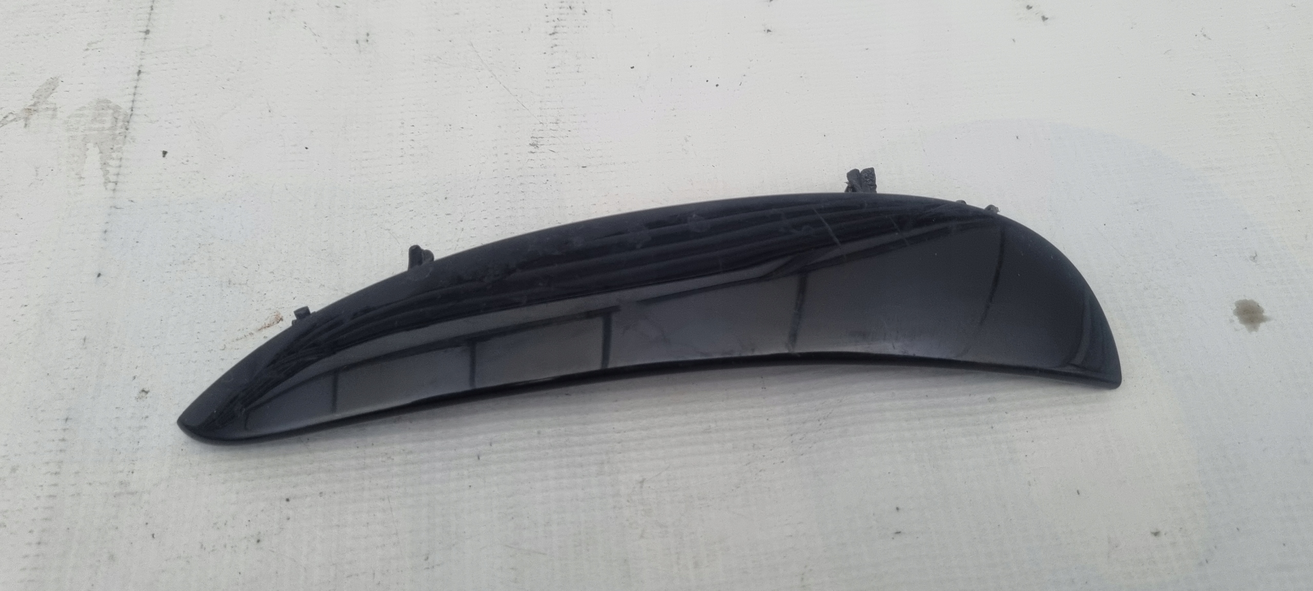 A2138858901 - MERCEDES 213 AMG БАМПЕР ПЕРЕДНІЙ ЛІВИЙ