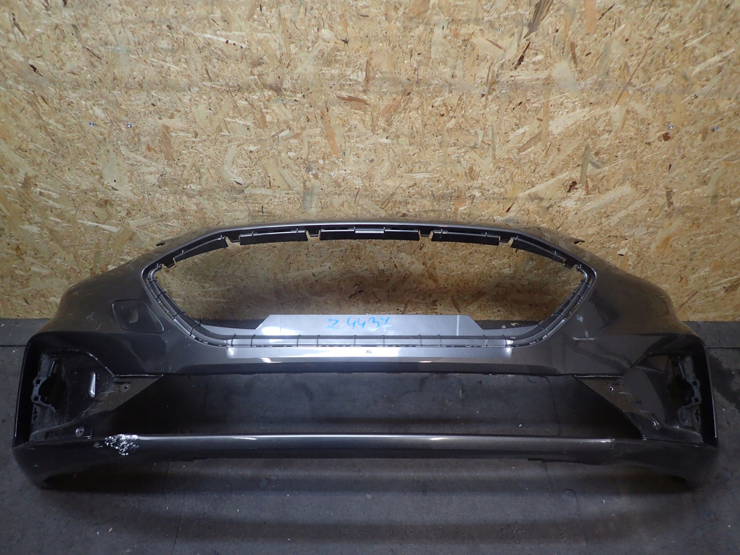 PARE CHOC AVANT FORD FOCUS MK4 ST