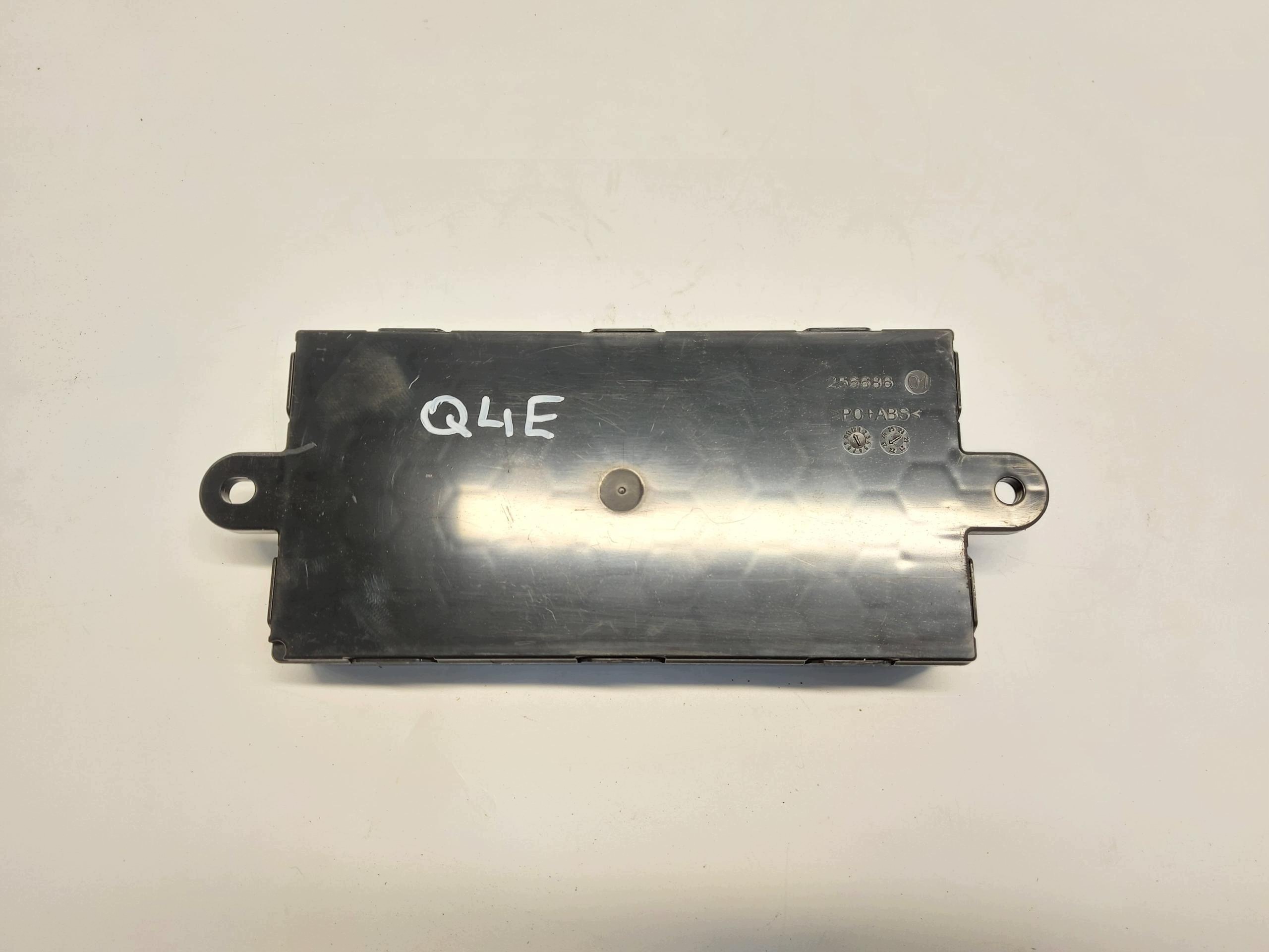 Audi Q4 89A 45 E-TRON , SUV, 2023 module control unit GATEWAY 1EE907007D