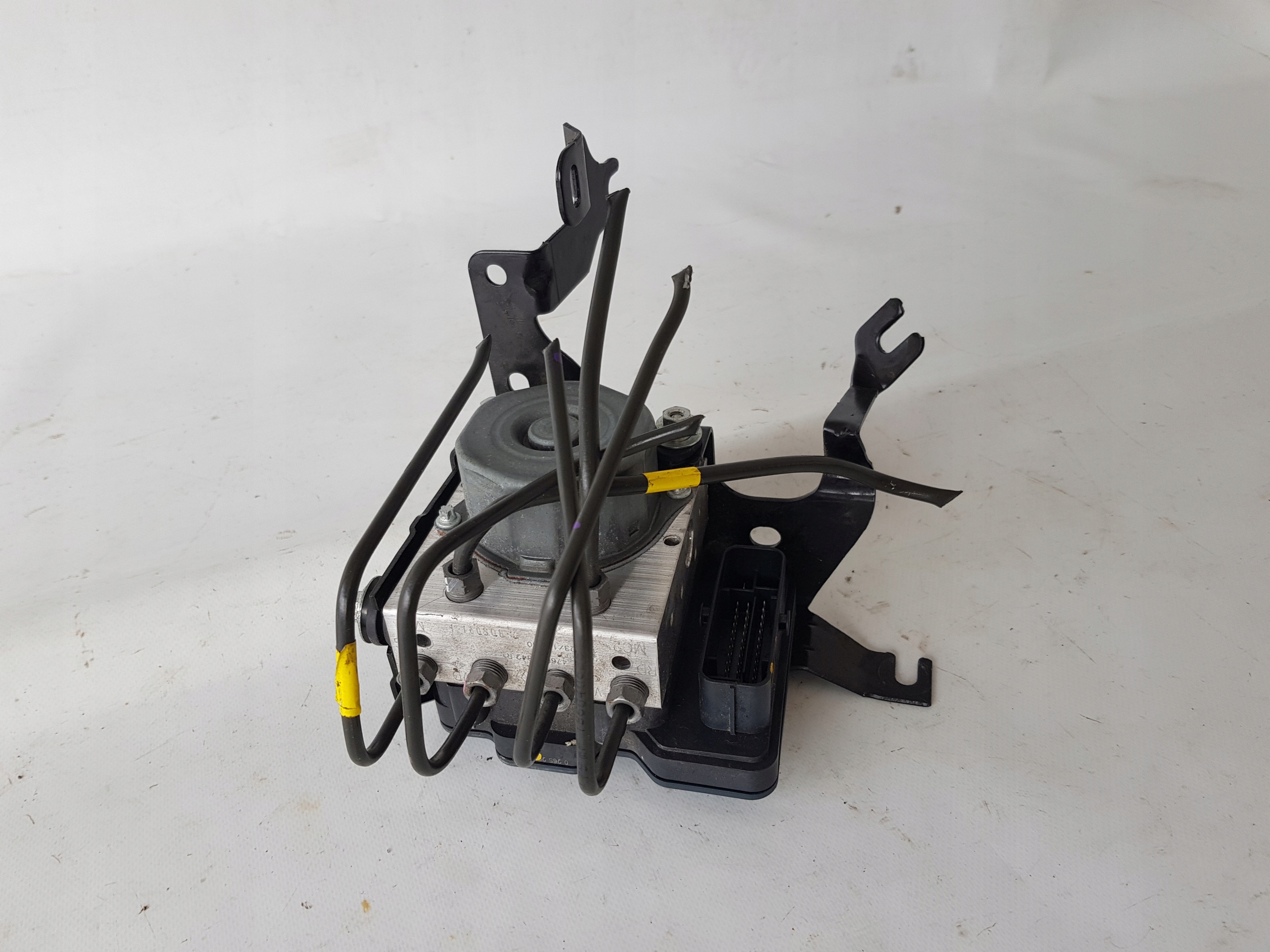 pump control unit ABS RENAULT CLIO IV 476601842R