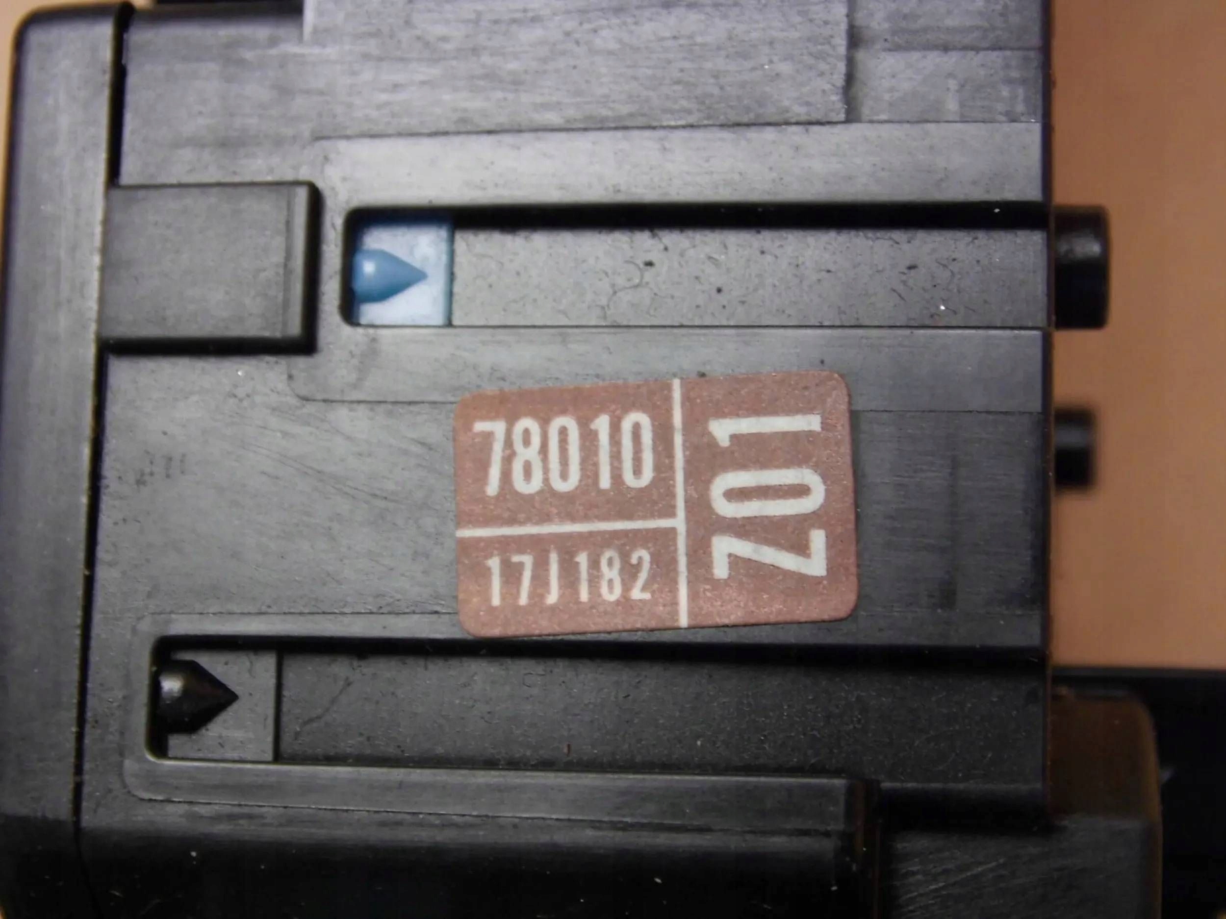 Lexus RX Interruttore comando luci tergicristalli DEVIO LUCI DEVIO 78010-17J182 >