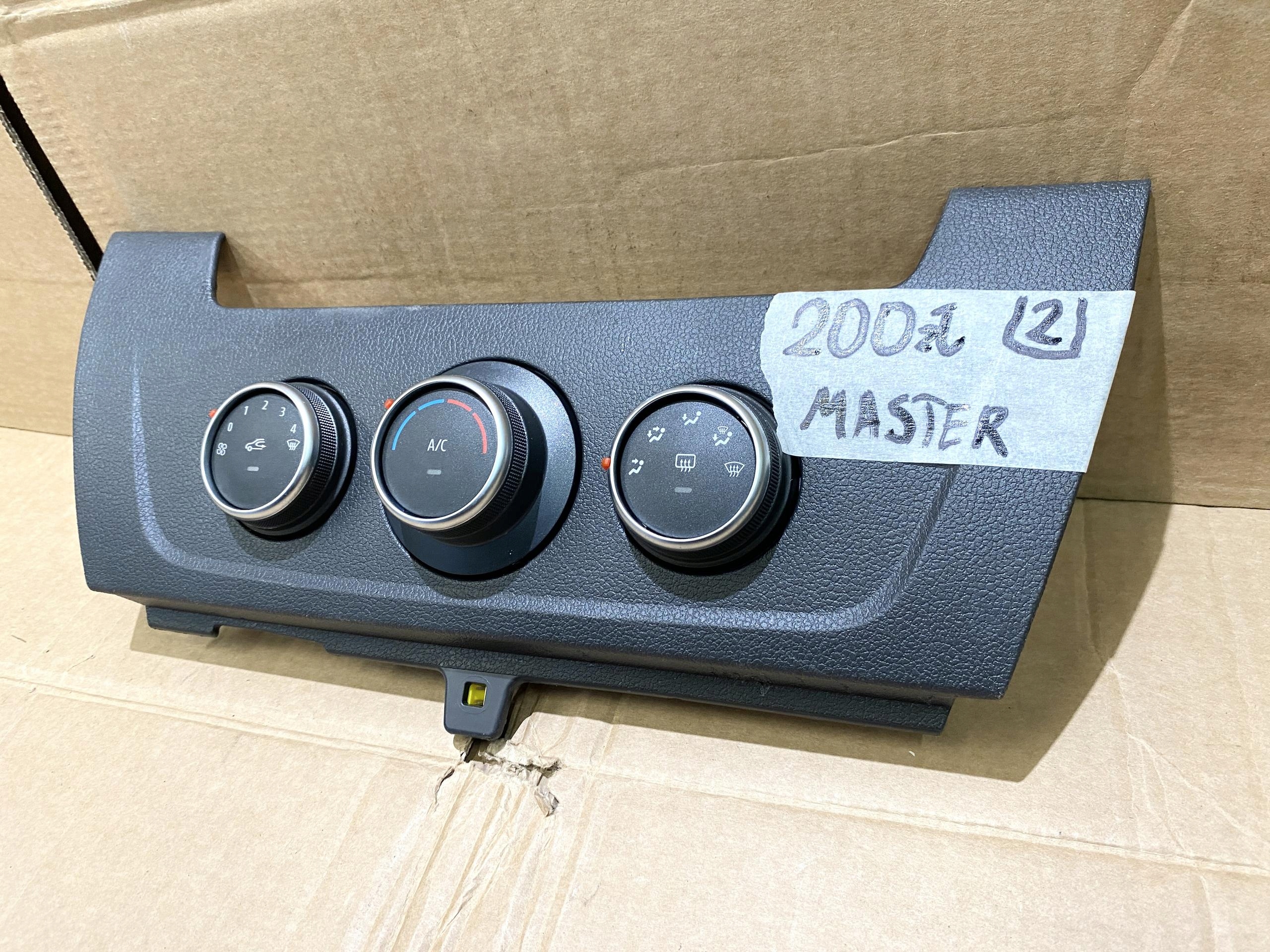 MASTER 3 MOVANO NV400 10- PANEL BOCCHETTE Controllo NAWIEWEM e KLIMATYZACJA