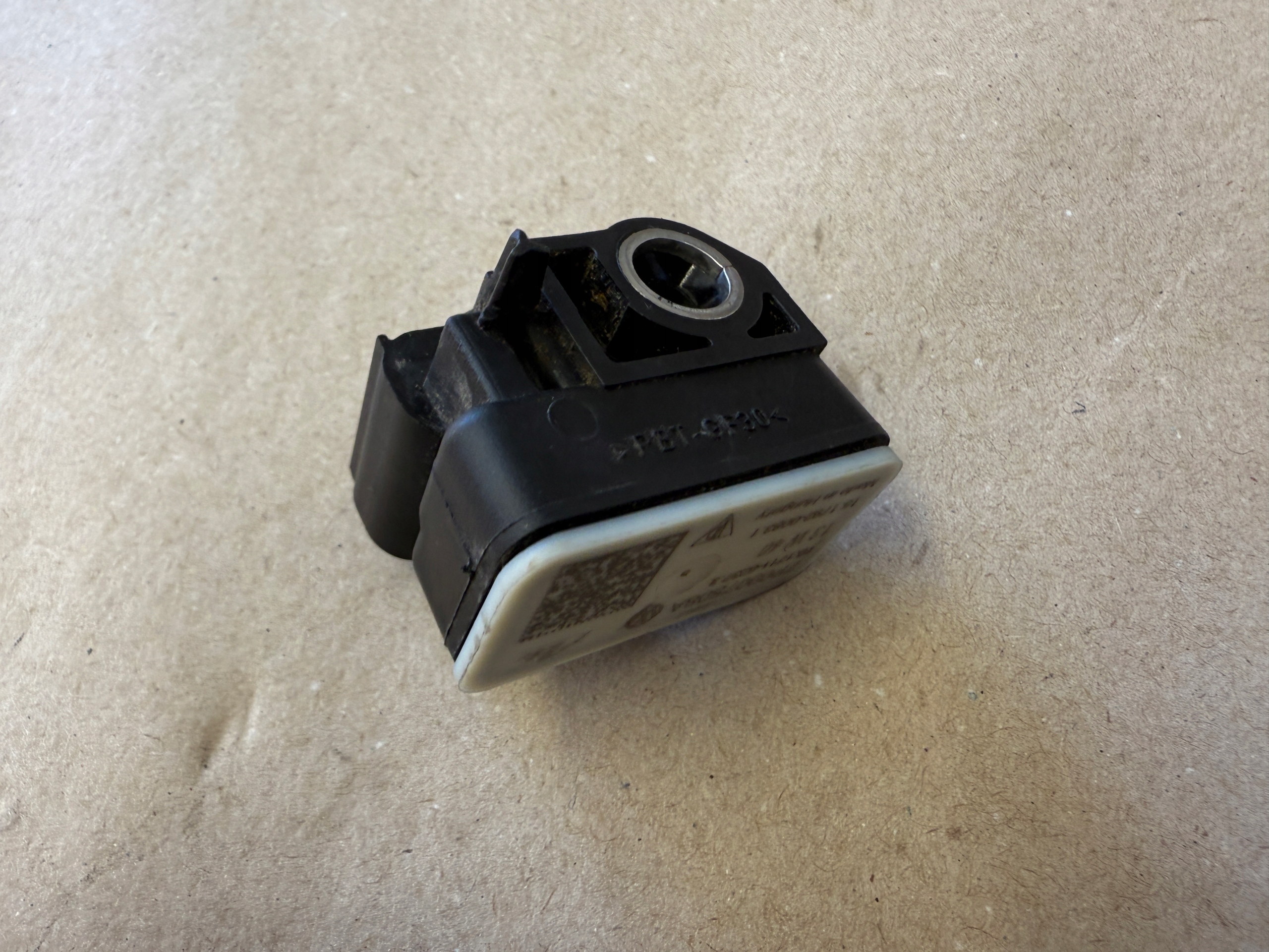 PORSCHE CAYENNE II TOUAREG 7P impact sensor 7P0907508A