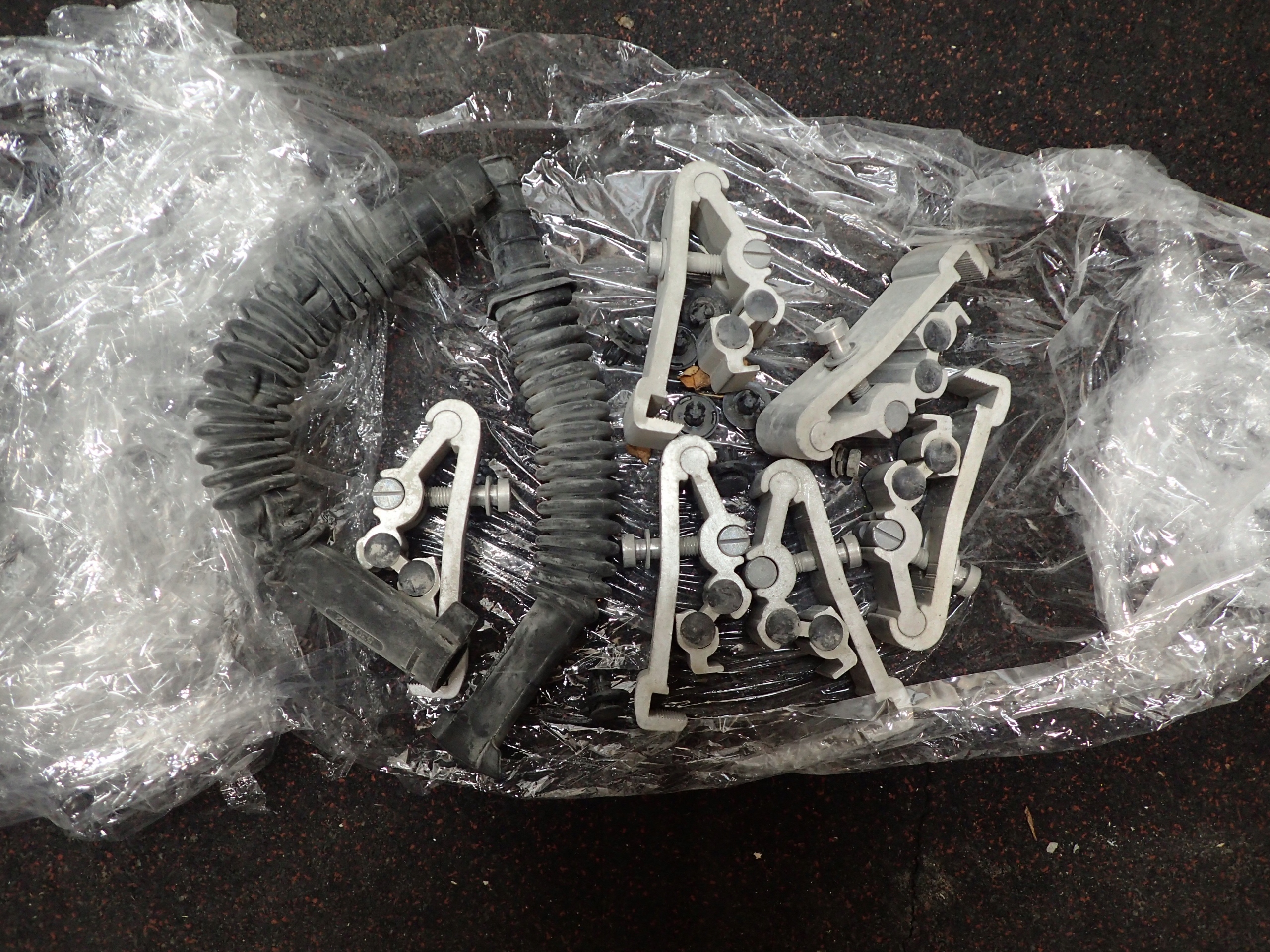 KLAPA ROLETA BAGAŻNIKA NISSAN NV300 150 NV 300 Producent części Nissan OE