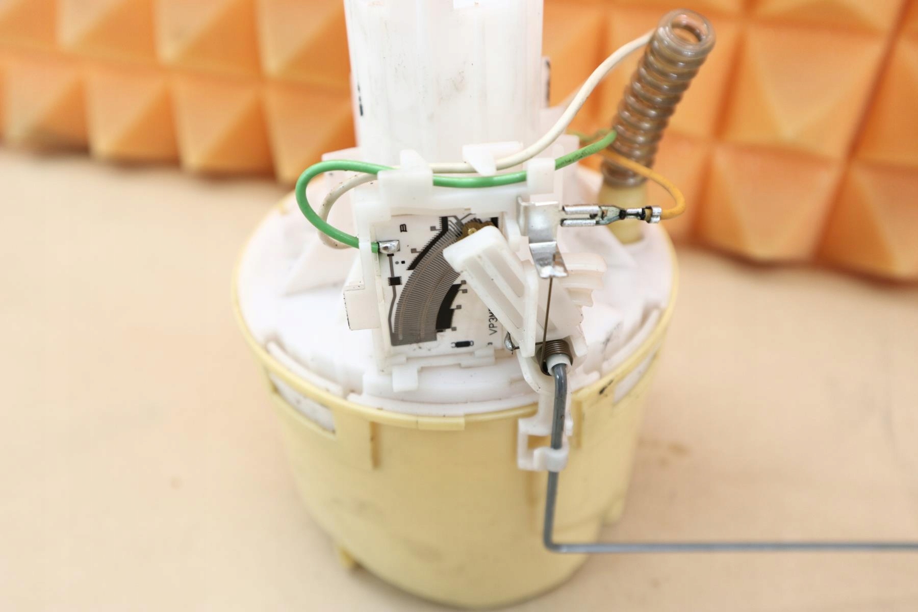 VOLVO 1.6 D CZUJNIK POZIOMU PALIWA PŁYWAK 3M519275 Numer katalogowy części AVAR-PARTS 3M519275