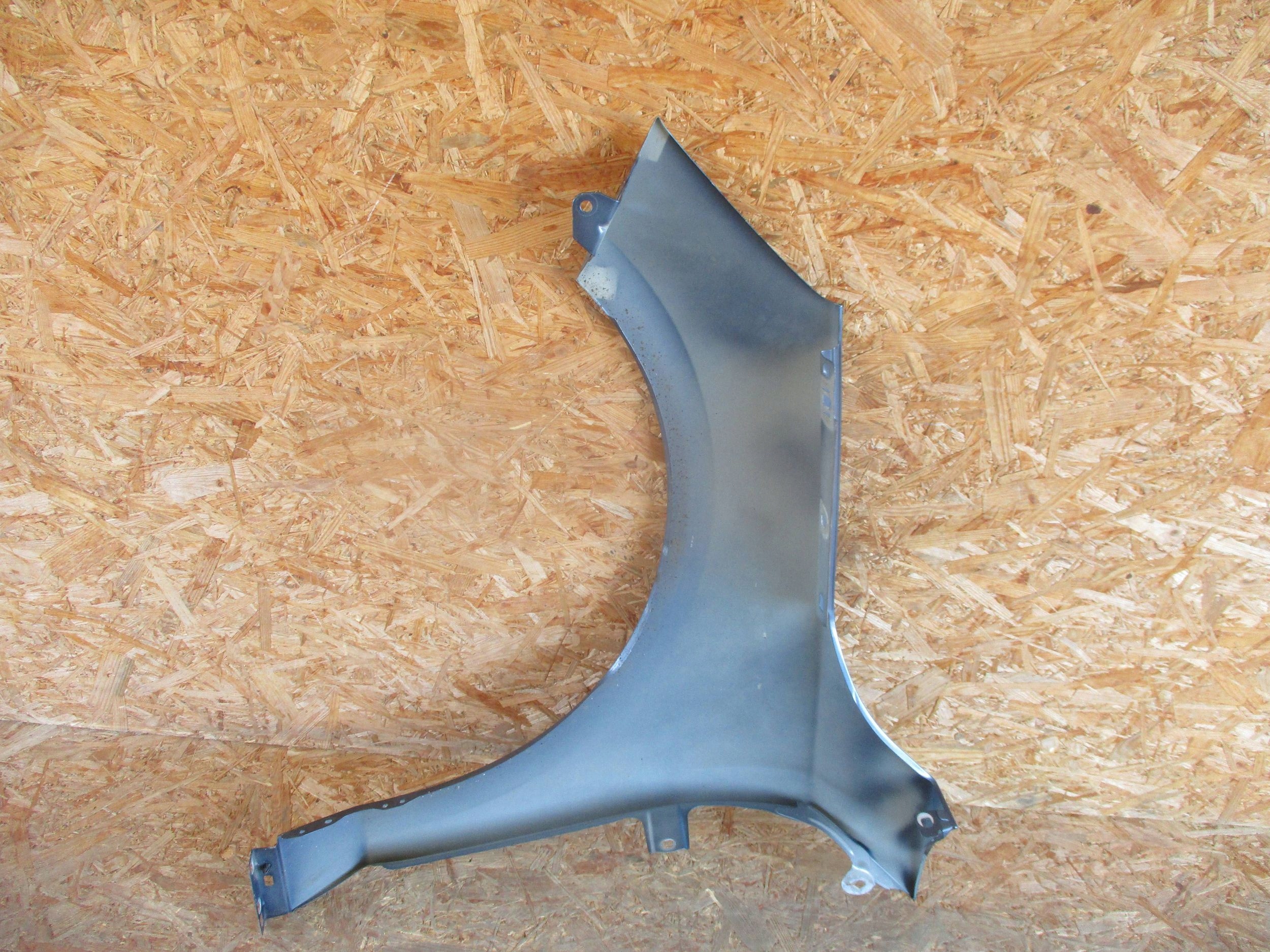 fender front front right FORD FOCUS MK4