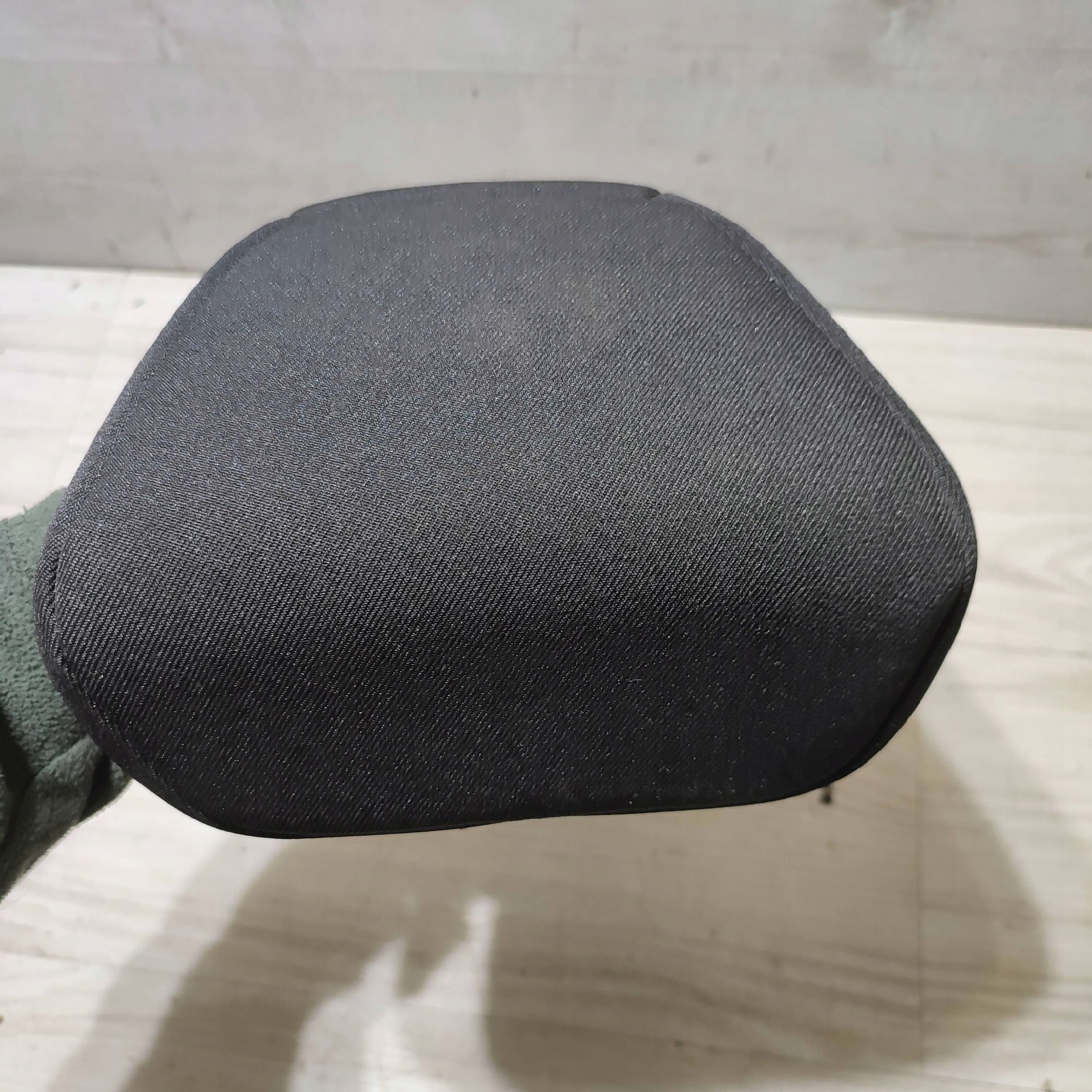 rest rear the centre Opel Corsa F
